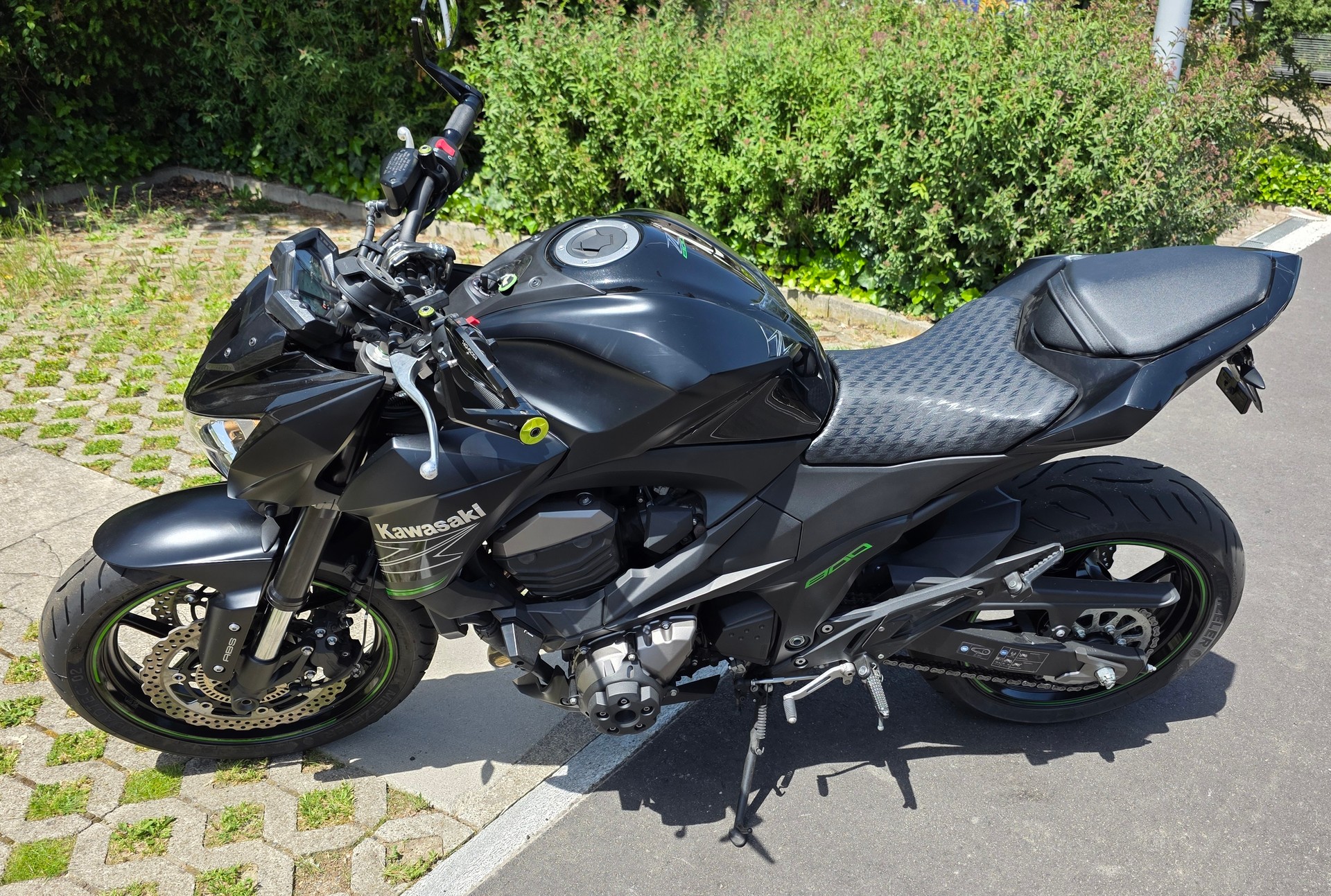 KAWASAKI Z 800 ABS-image-6