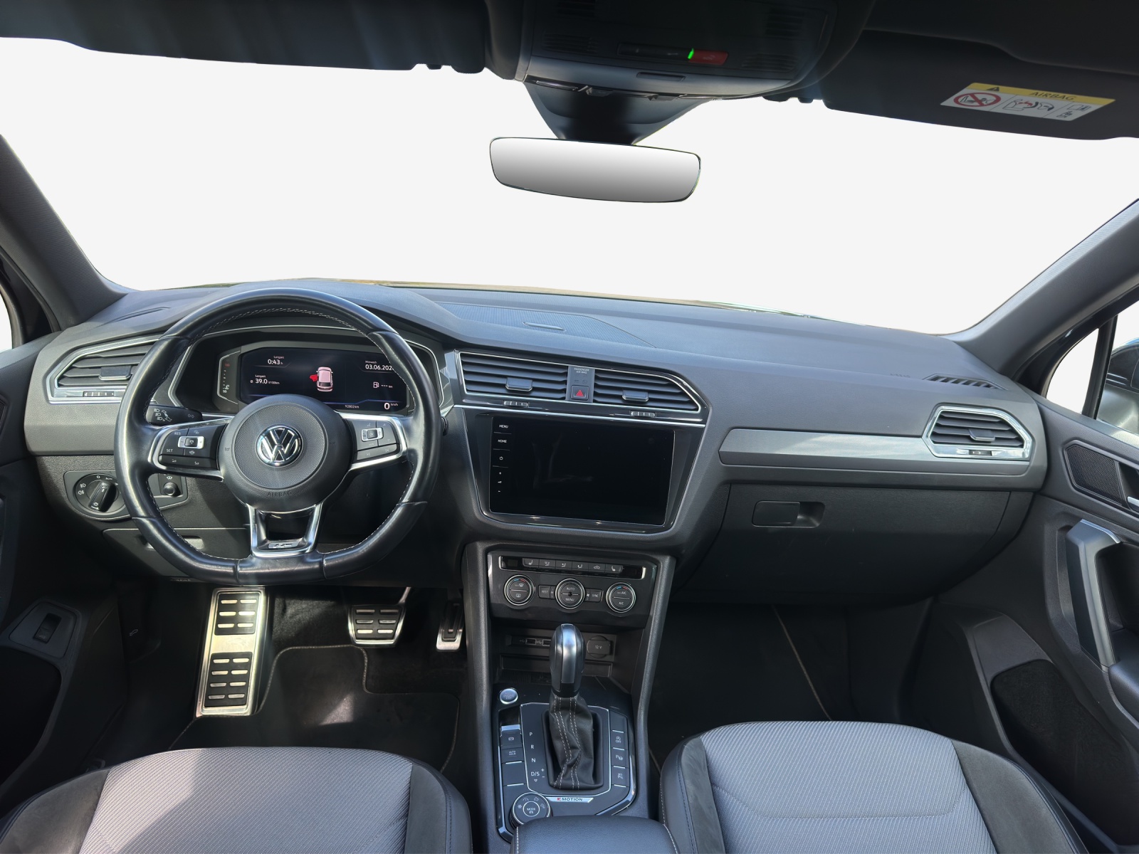 VW Tiguan 2.0TSI Highline 4Motion DSG-image-8