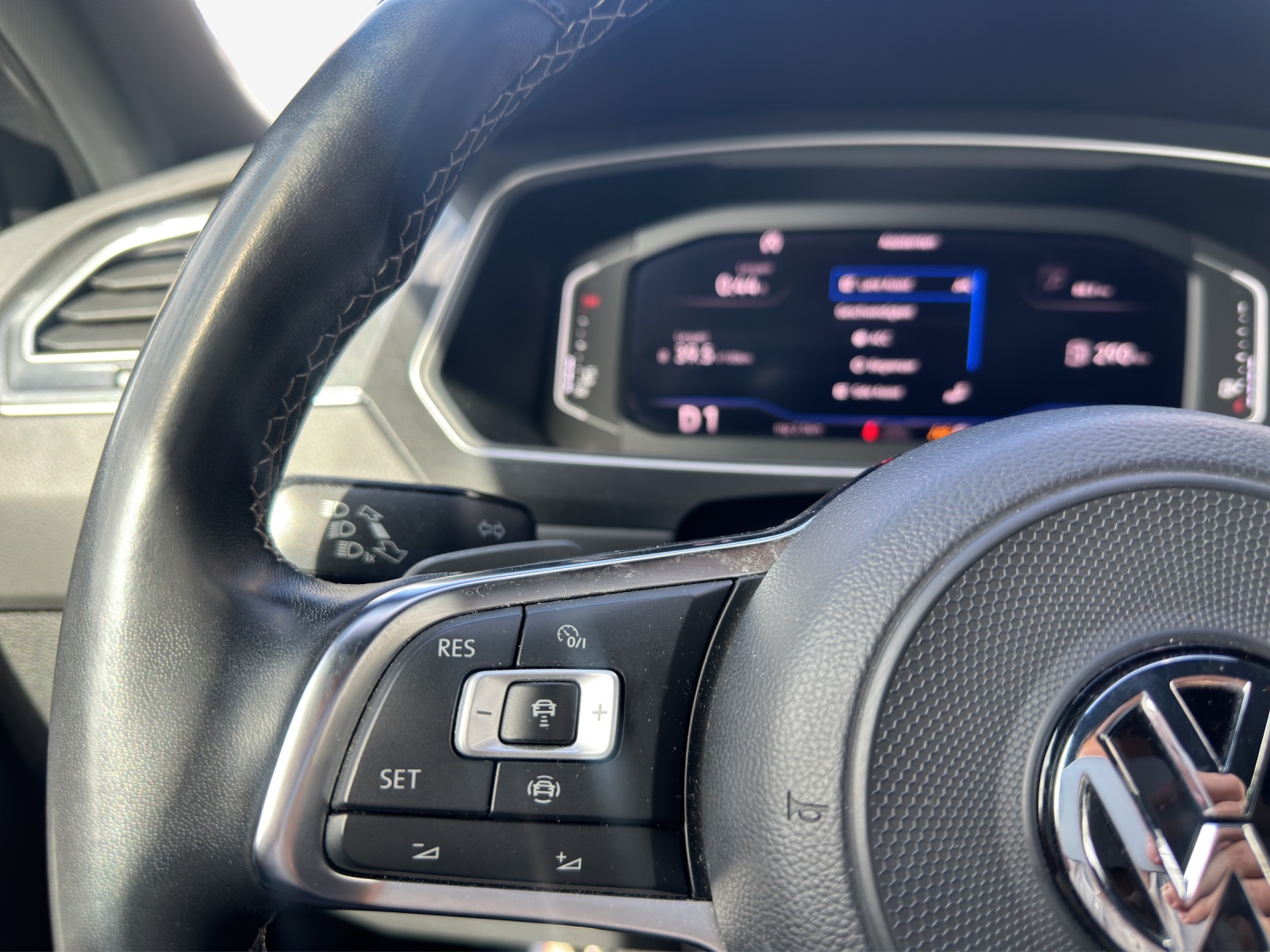 VW Tiguan 2.0TSI Highline 4Motion DSG-image-15