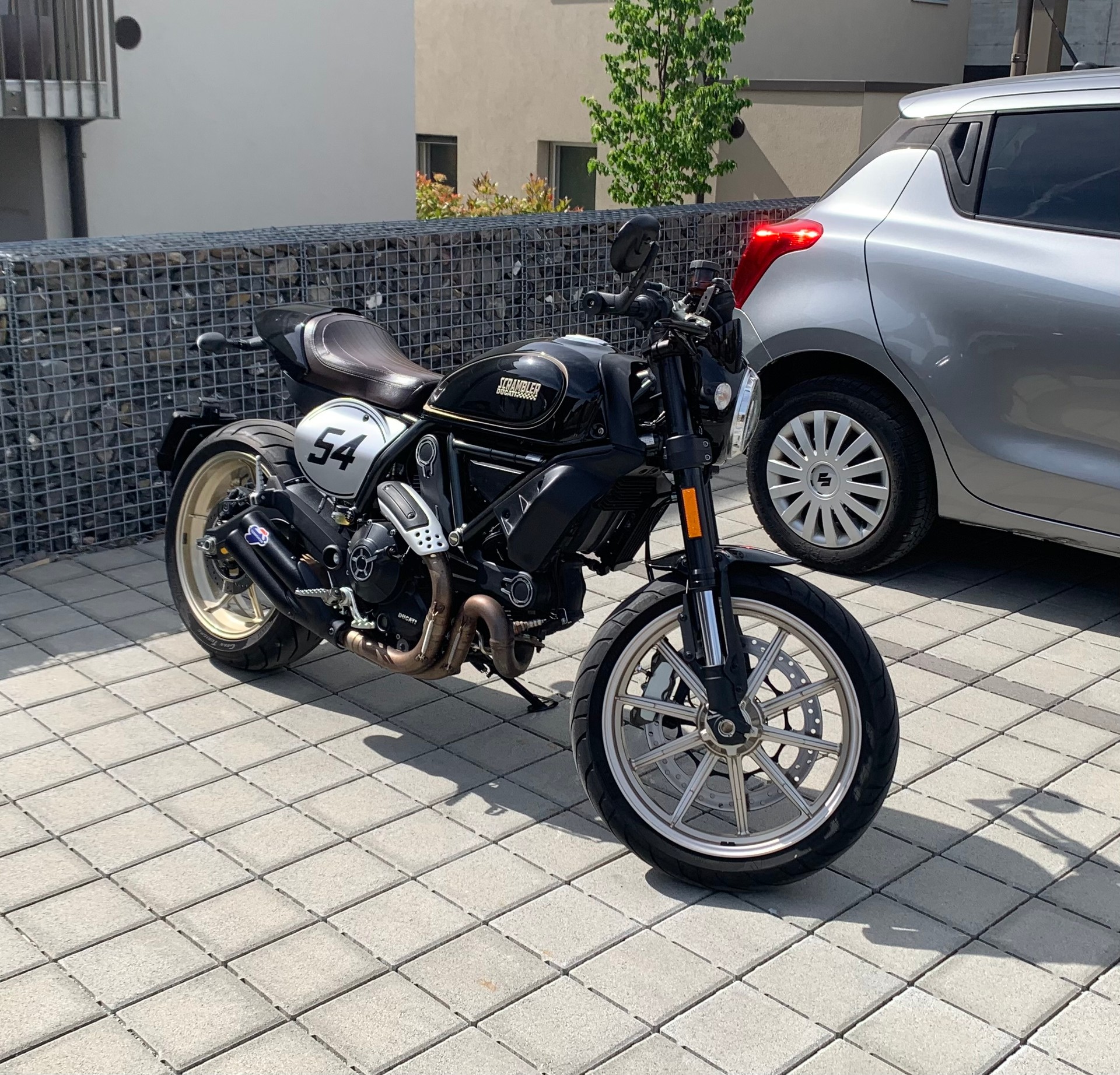 DUCATI Scrambler 800 Cafe Racer-image-4
