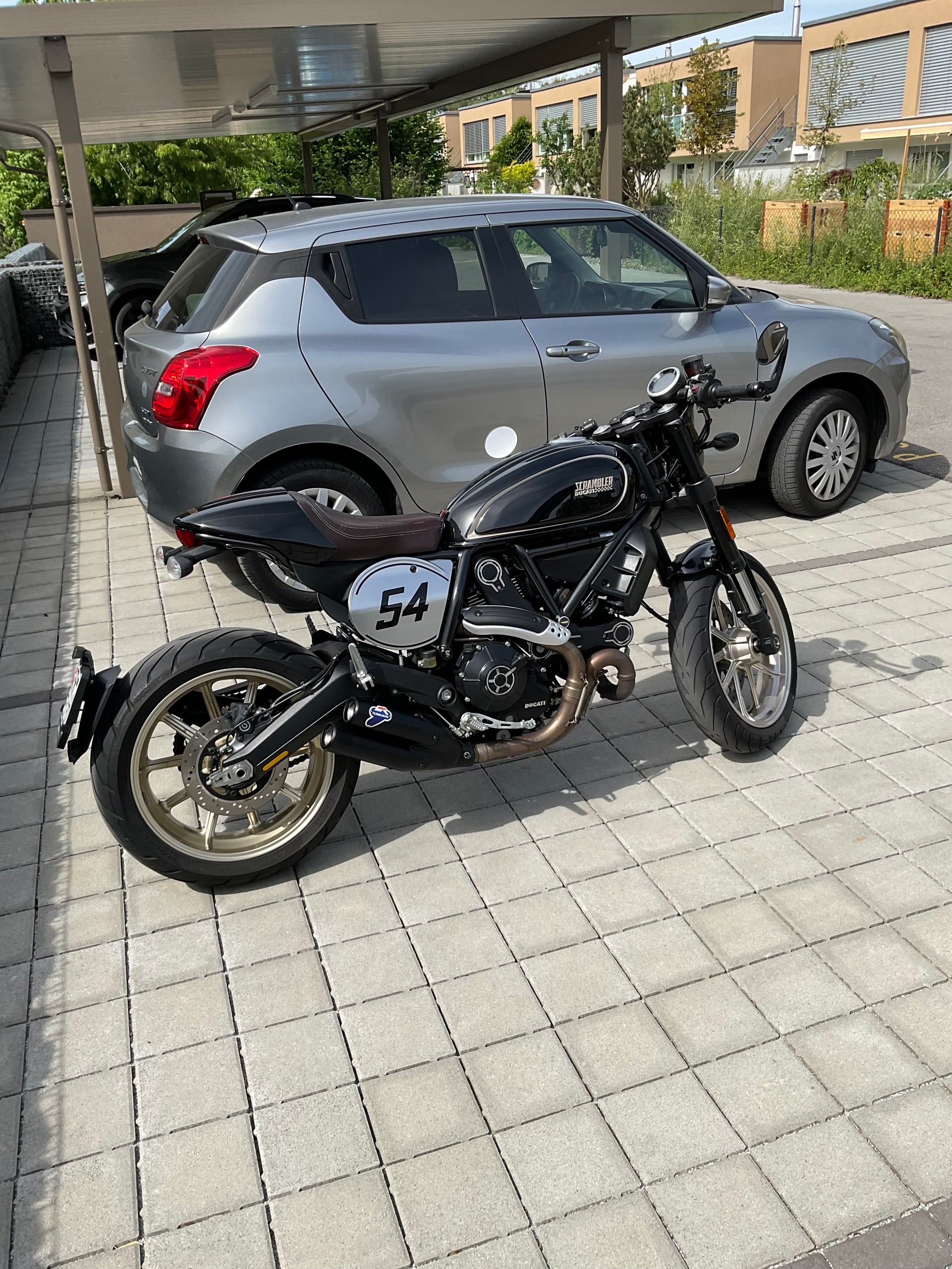 DUCATI Scrambler 800 Cafe Racer-image-0