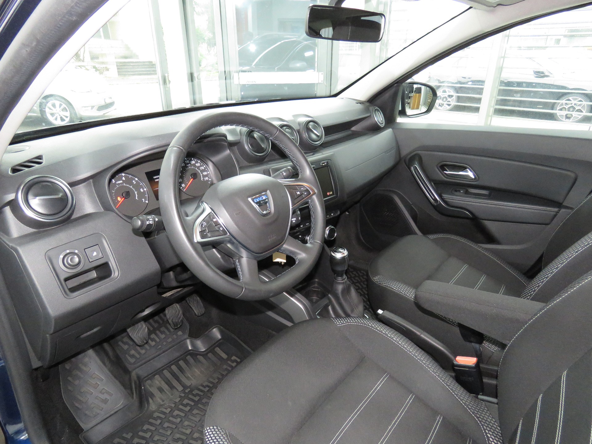 DACIA Duster TCe 150 Prestige 4x4-image-6