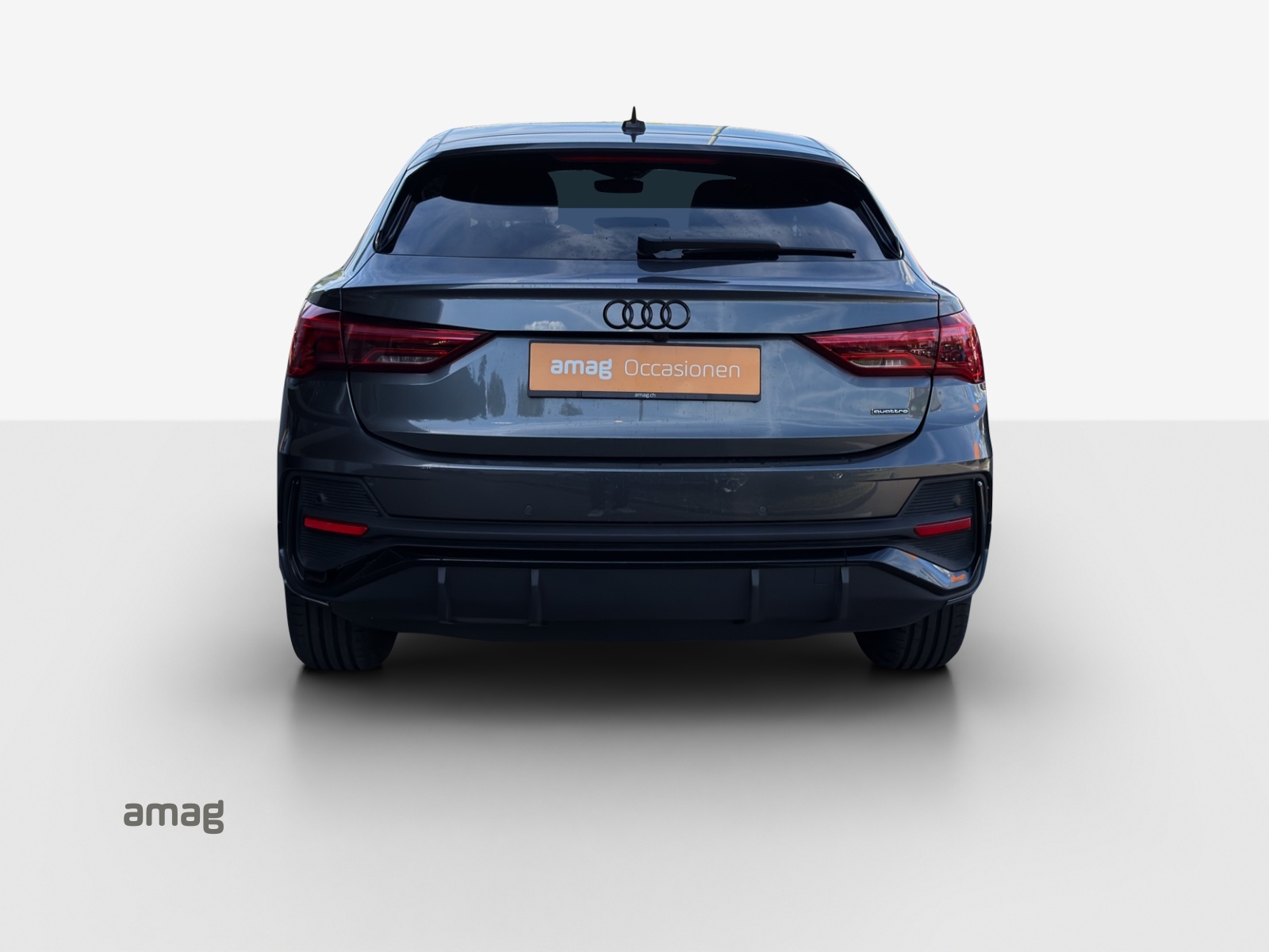 AUDI Q3 Sportback 40 TFSI S line quattro S-tronic-showroom-element-3