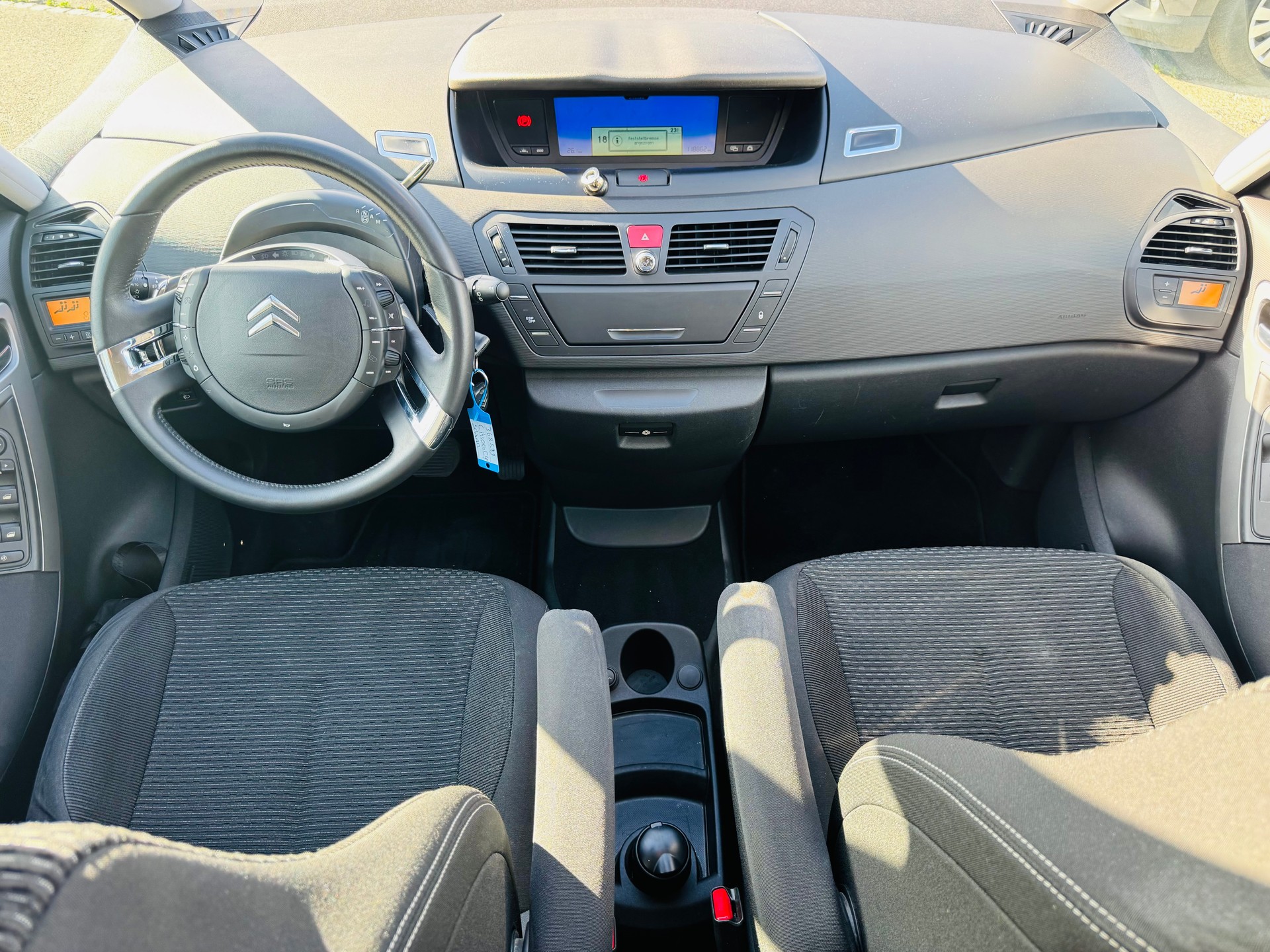 CITROEN C4 Picasso 1.6i 16V THP Exclusive+ BMP6-image-8