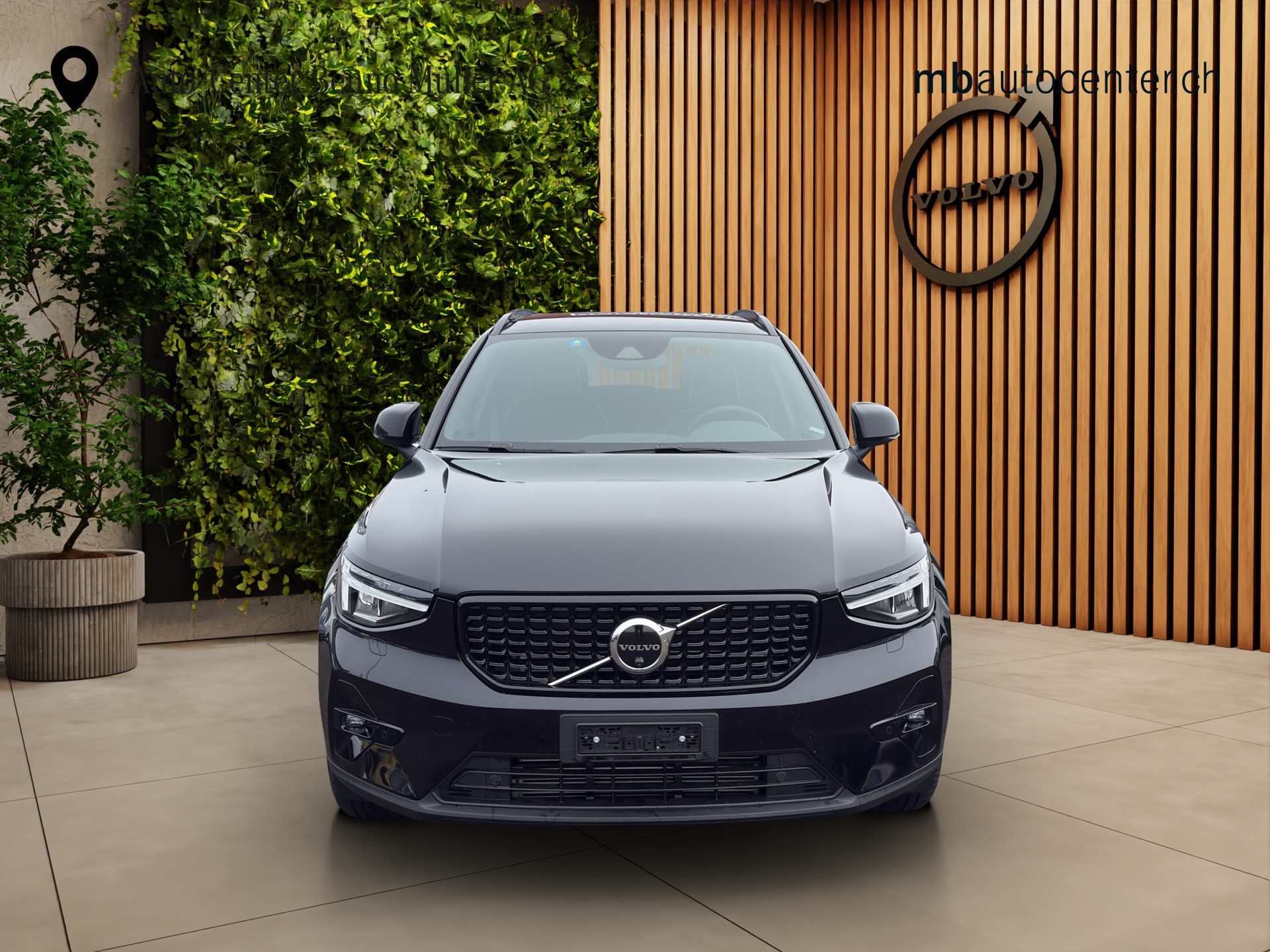 VOLVO XC40 1.5 T4 PiH Plus Dark-image-7