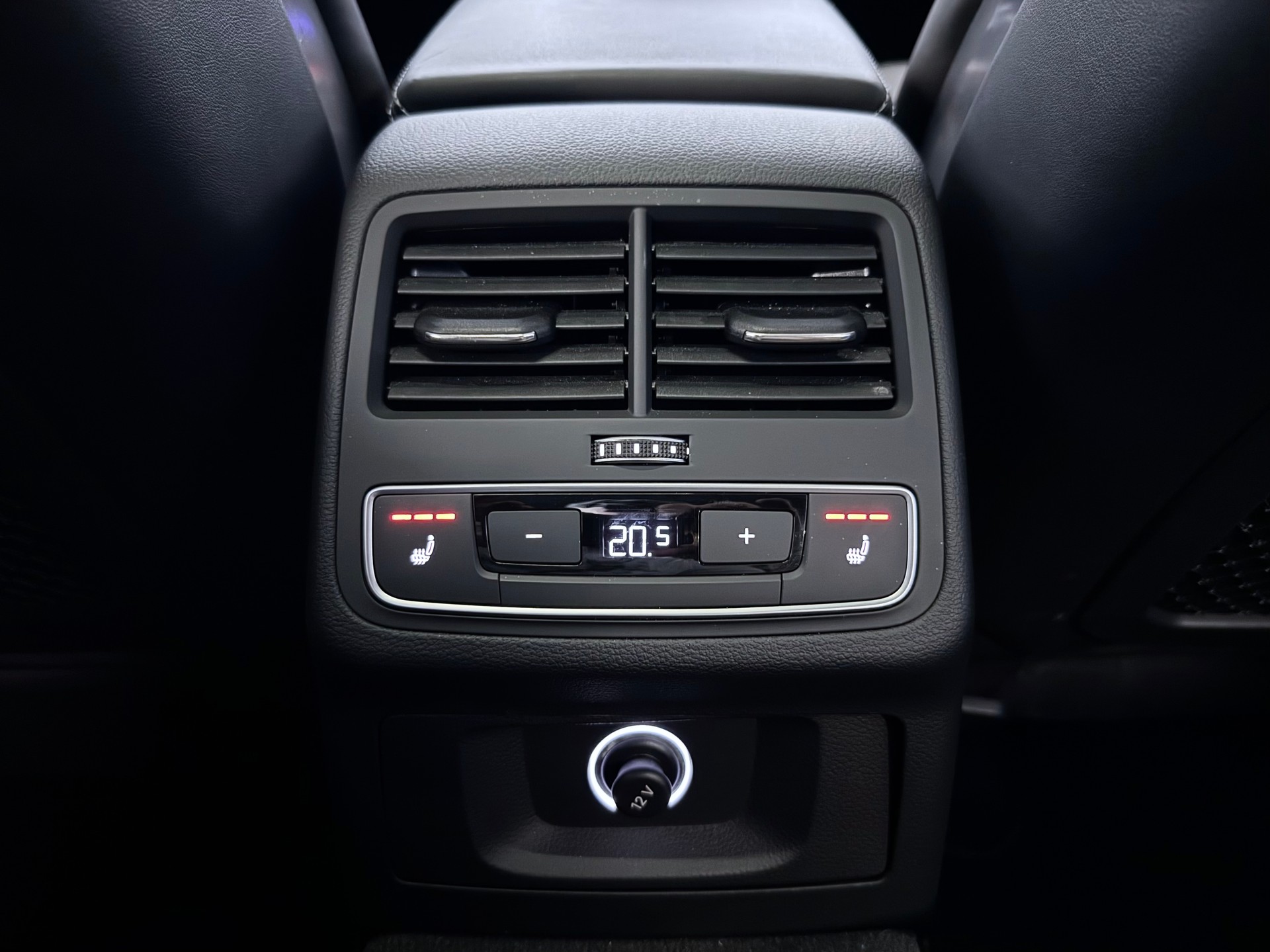 AUDI RS4 AVANT 2.9 TFSI QUATTRO TIPTRONIC | CH-FZG | OHNE OPF | TOP ZUSTAND-image-14