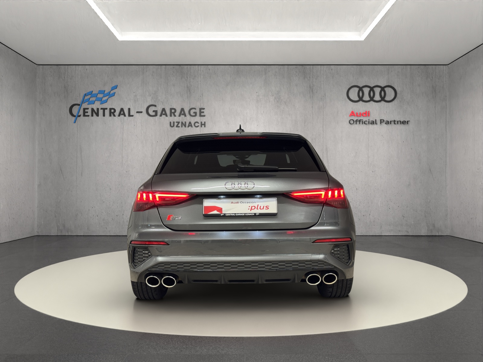 AUDI S3 Sportback 2.0 TFSI quattro S-tronic-showroom-element-3
