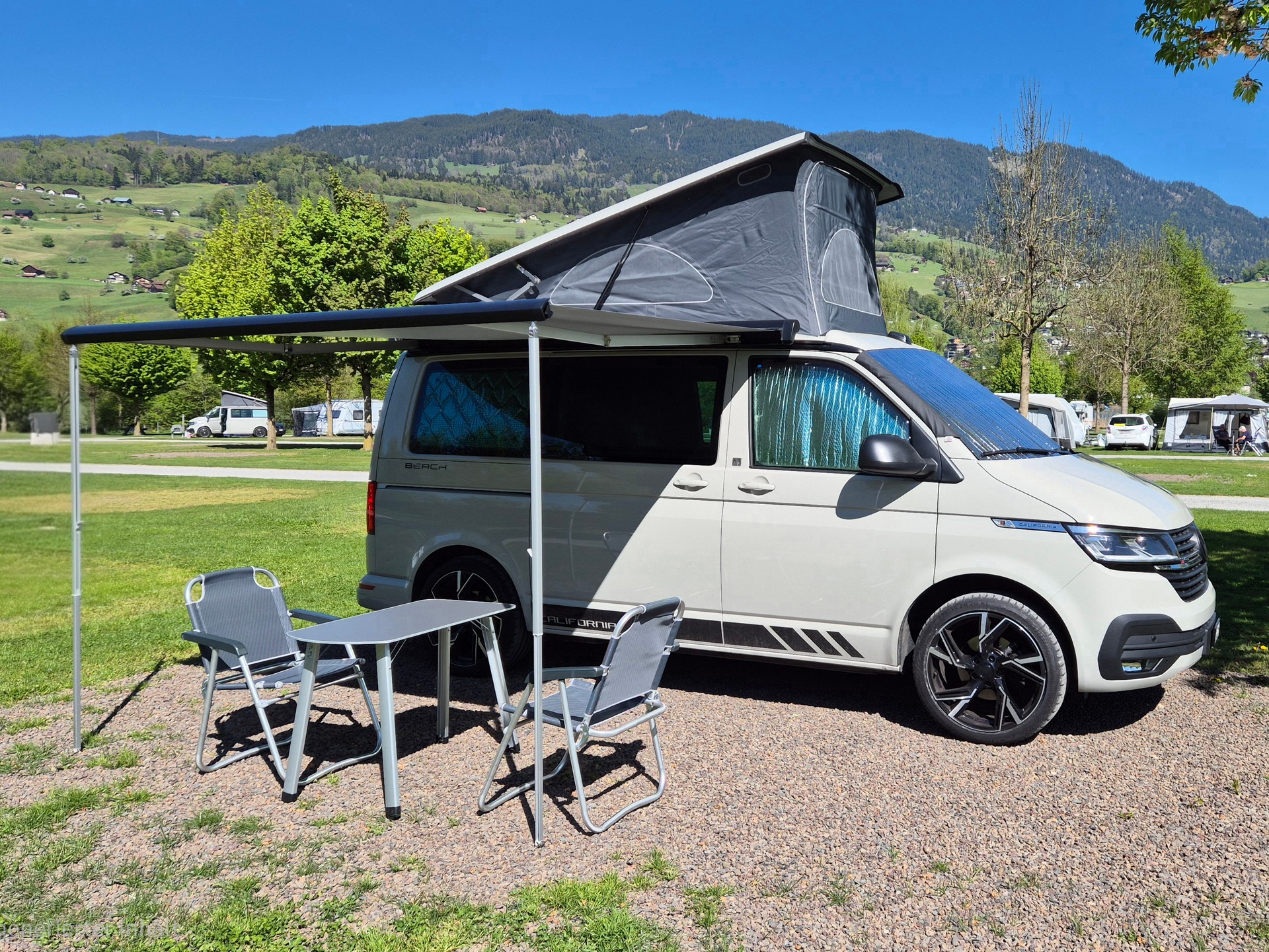 VW 2.0 TDI 150 Beach 4Motion-image-3
