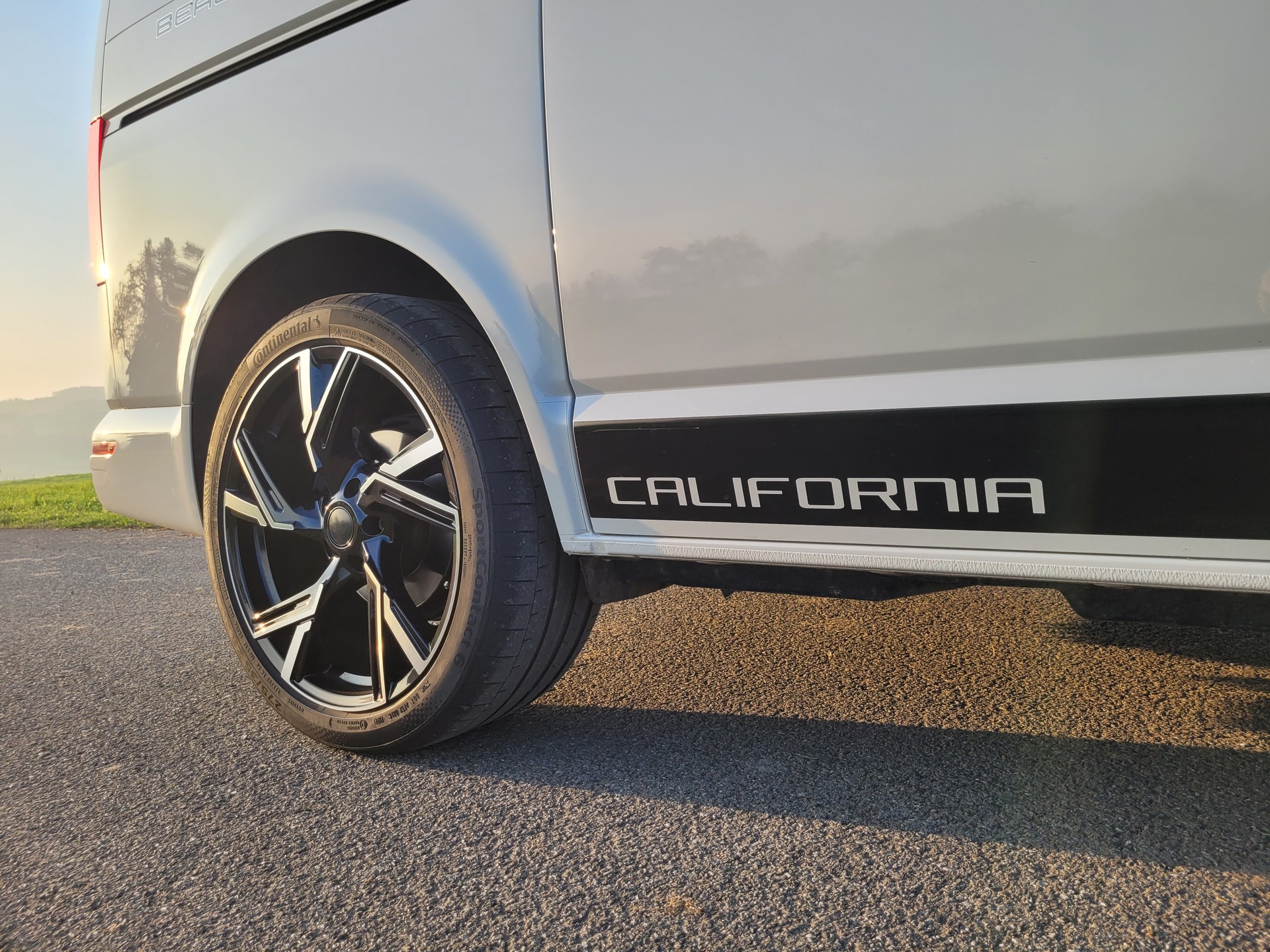 VW 2.0 TDI 150 Beach 4Motion-image-2