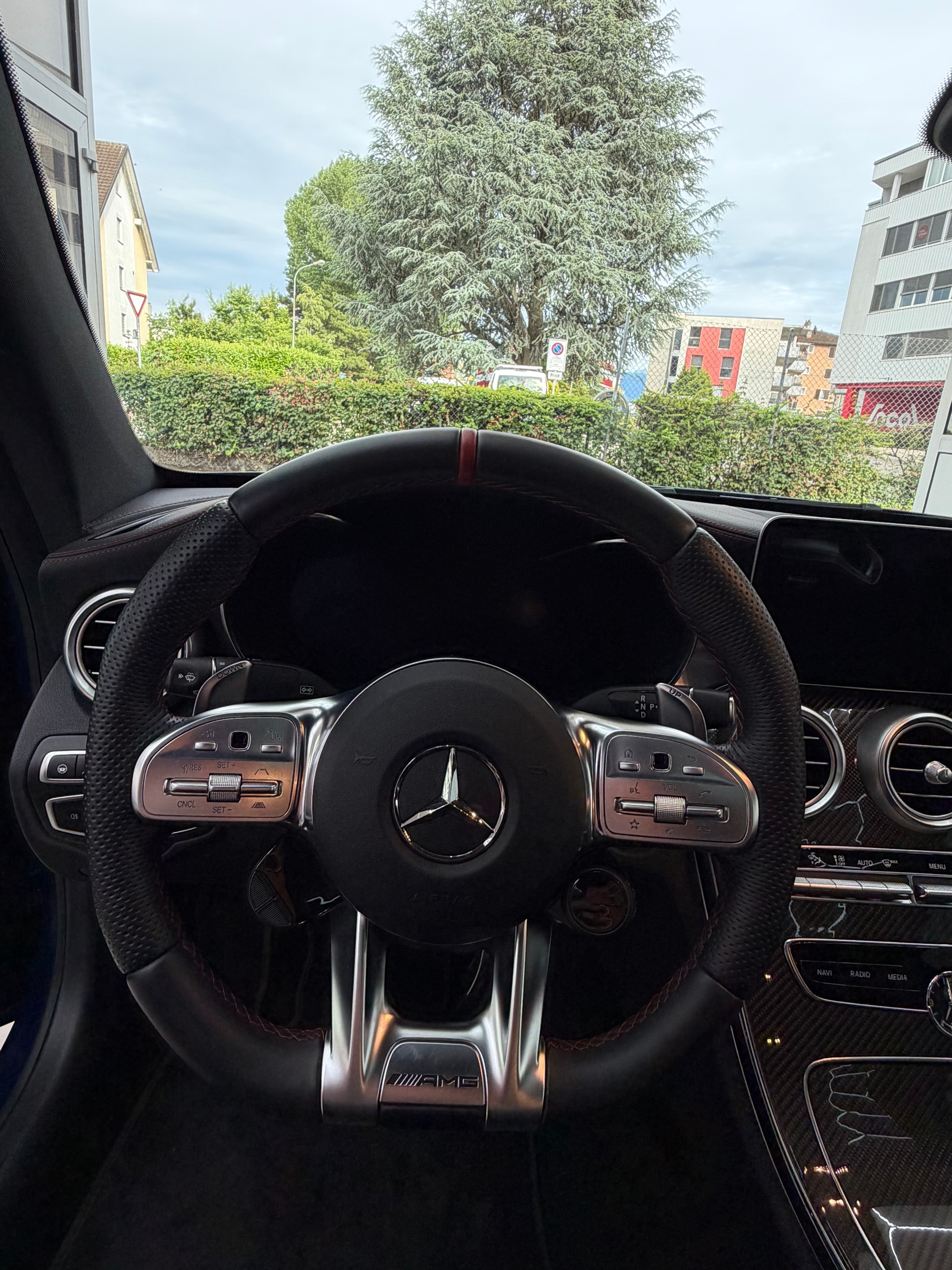 MERCEDES-BENZ C 43 AMG 4Matic 9G-tronic-image-12