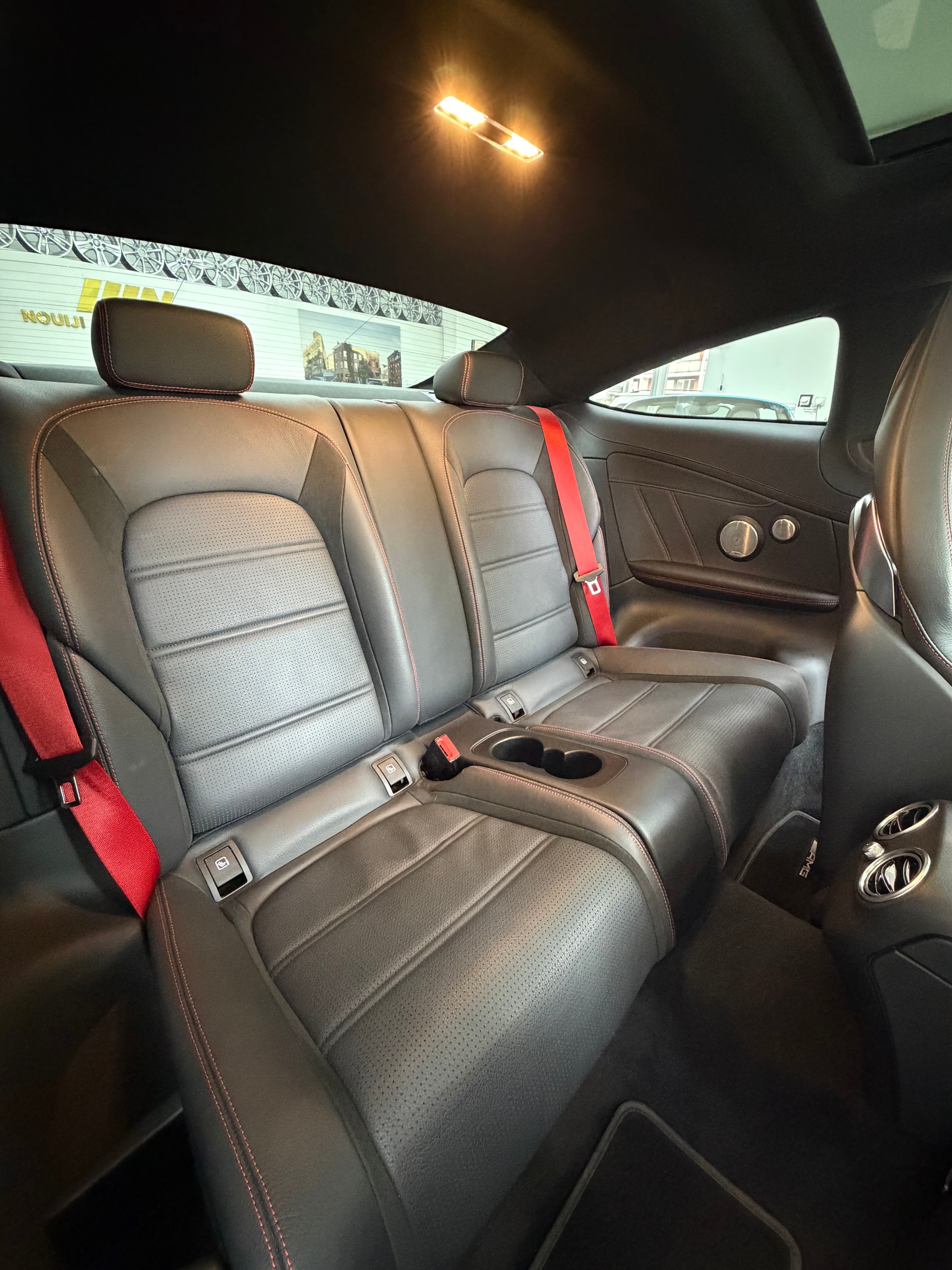 MERCEDES-BENZ C 43 AMG 4Matic 9G-tronic-image-17