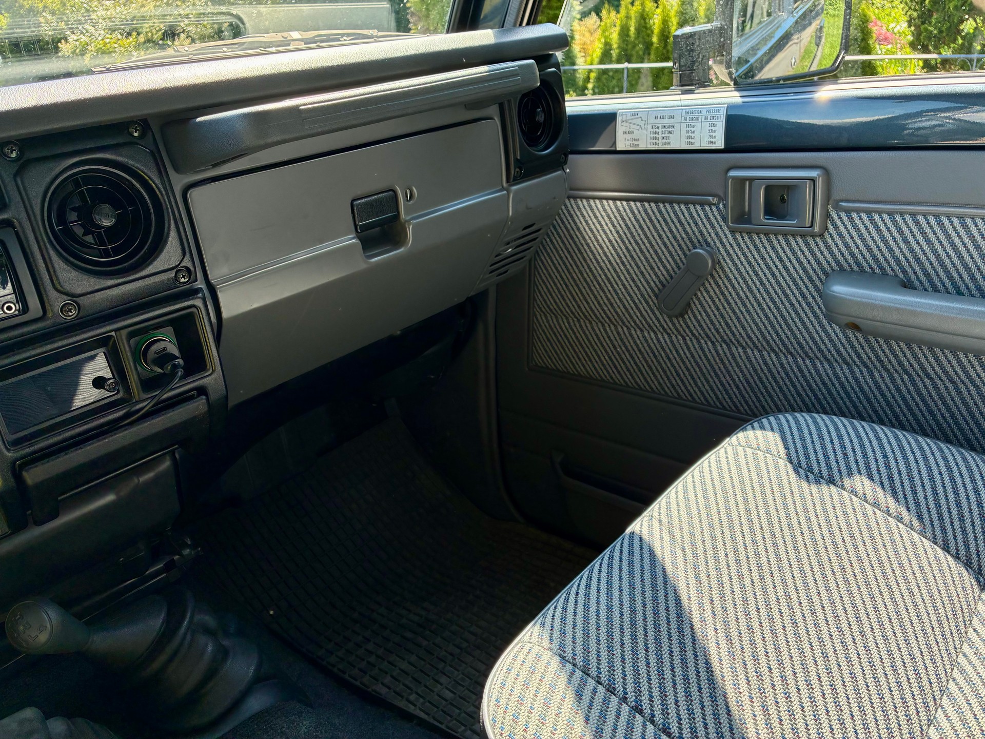 TOYOTA LandCruiser LX 3.0 Turbo (ab MfK)-image-5