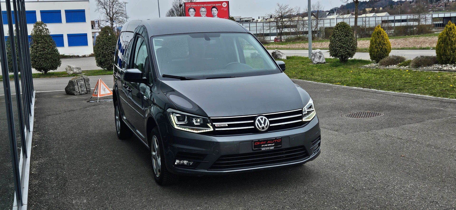 VW Caddy 2.0 TDI Liberty 4Motion DSG - 150PS-image-3