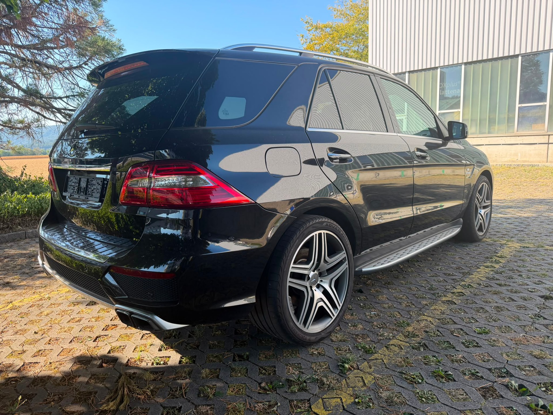 MERCEDES-BENZ ML 63 V8 AMG-image-1