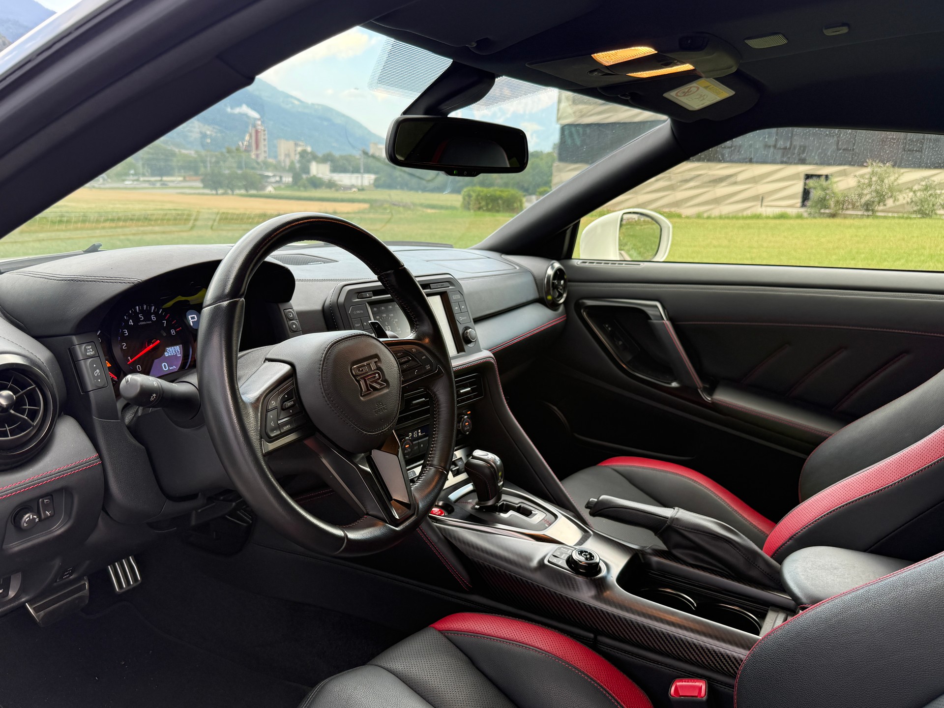 NISSAN GT-R 3.8 V6 Biturbo Black Edition-image-6