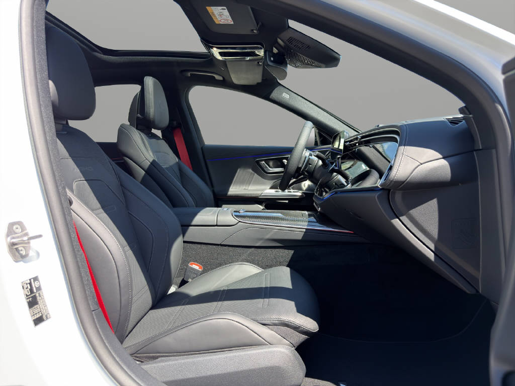 MERCEDES-BENZ E 53 Hybrid AMG 4matic+-image-17