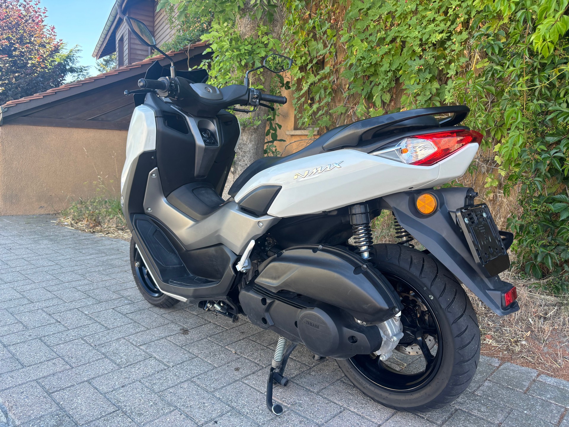 YAMAHA N-Max GPD 125-image-6