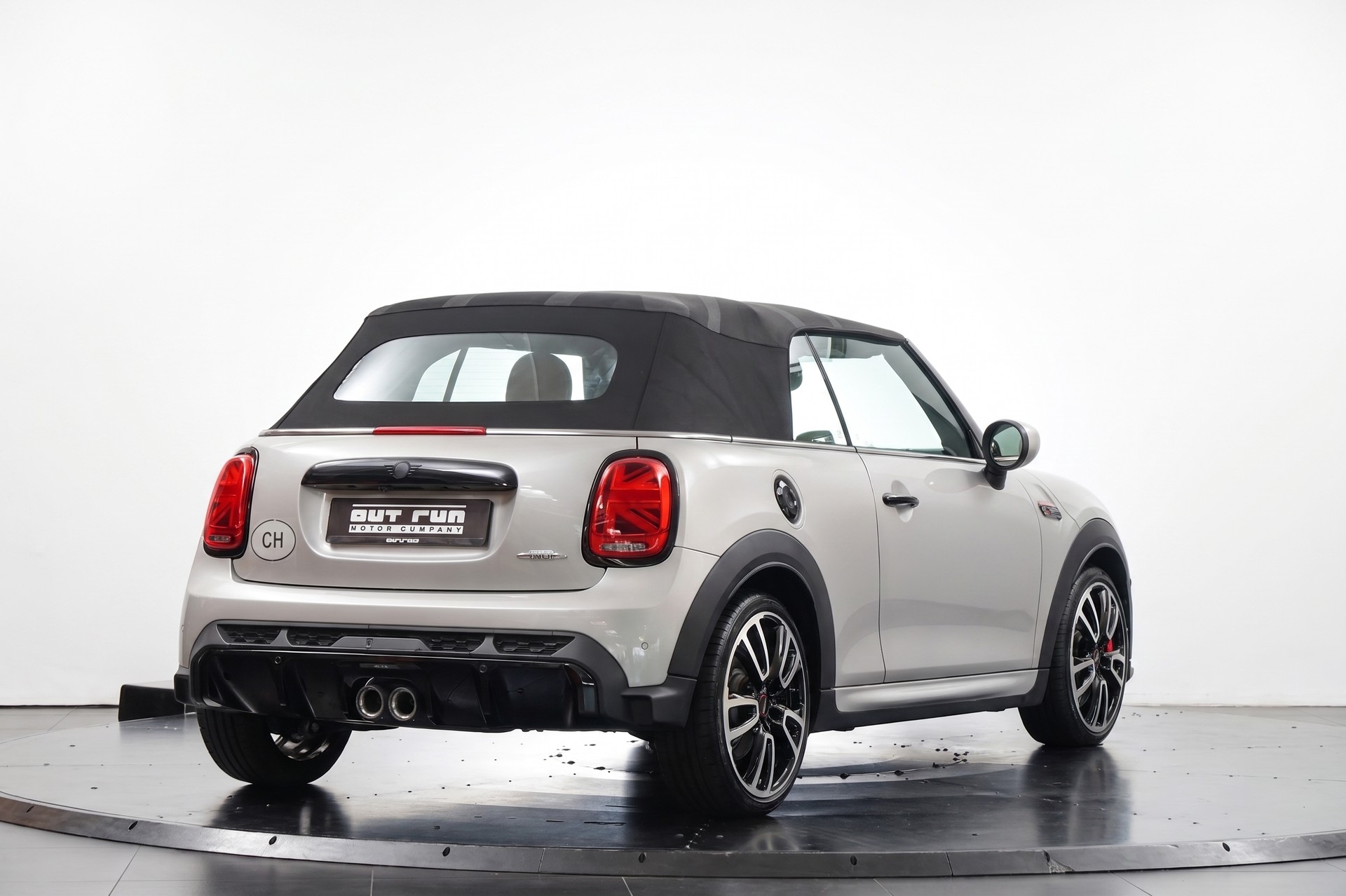 MINI Cooper John Cooper Works Cabriolet Steptronic-showroom-element-1