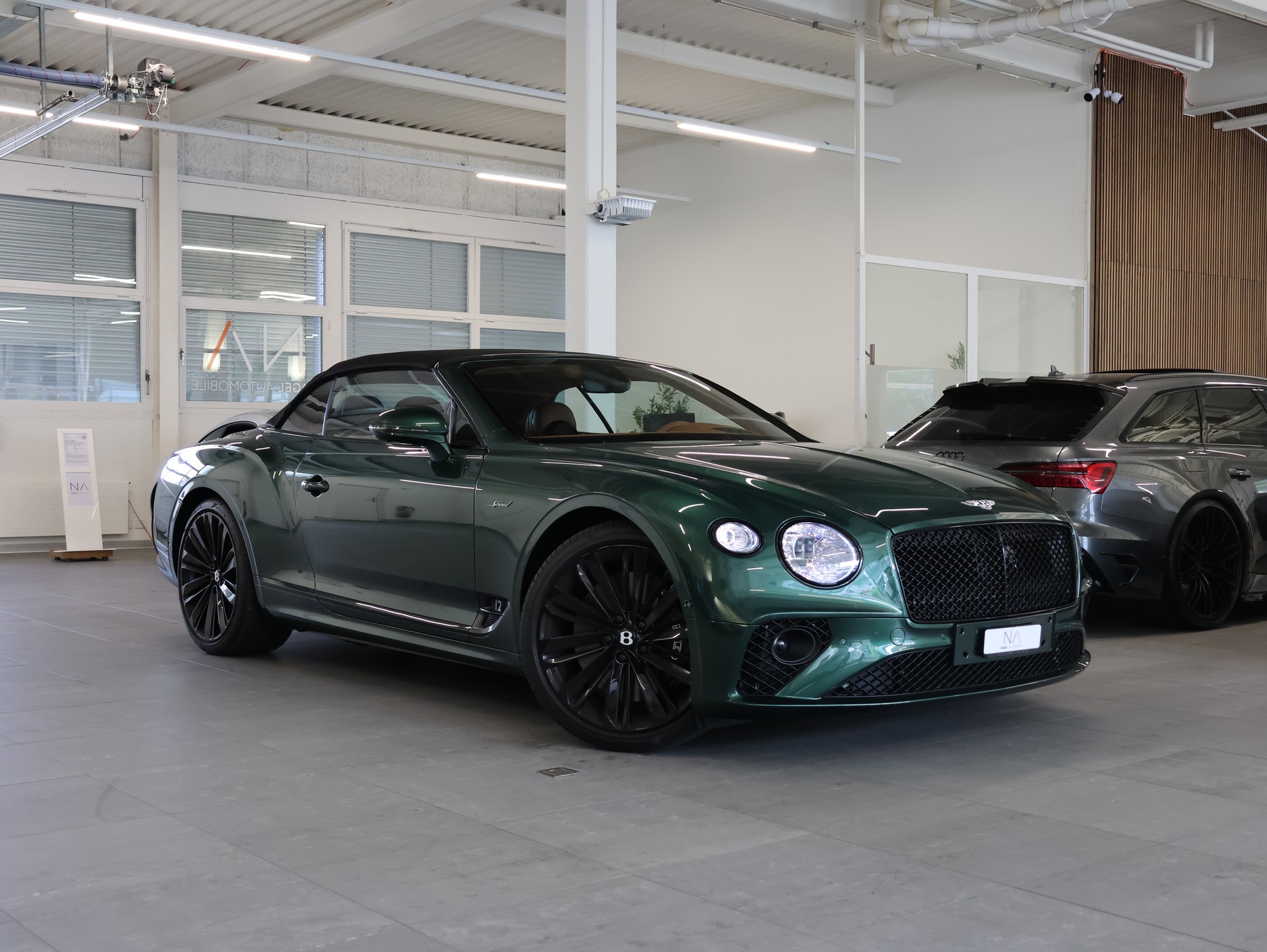 BENTLEY Bentley Continental GTC 6.0 W12 Speed *Rotating Displey* *360 Kamera* *Naim Soundystem*