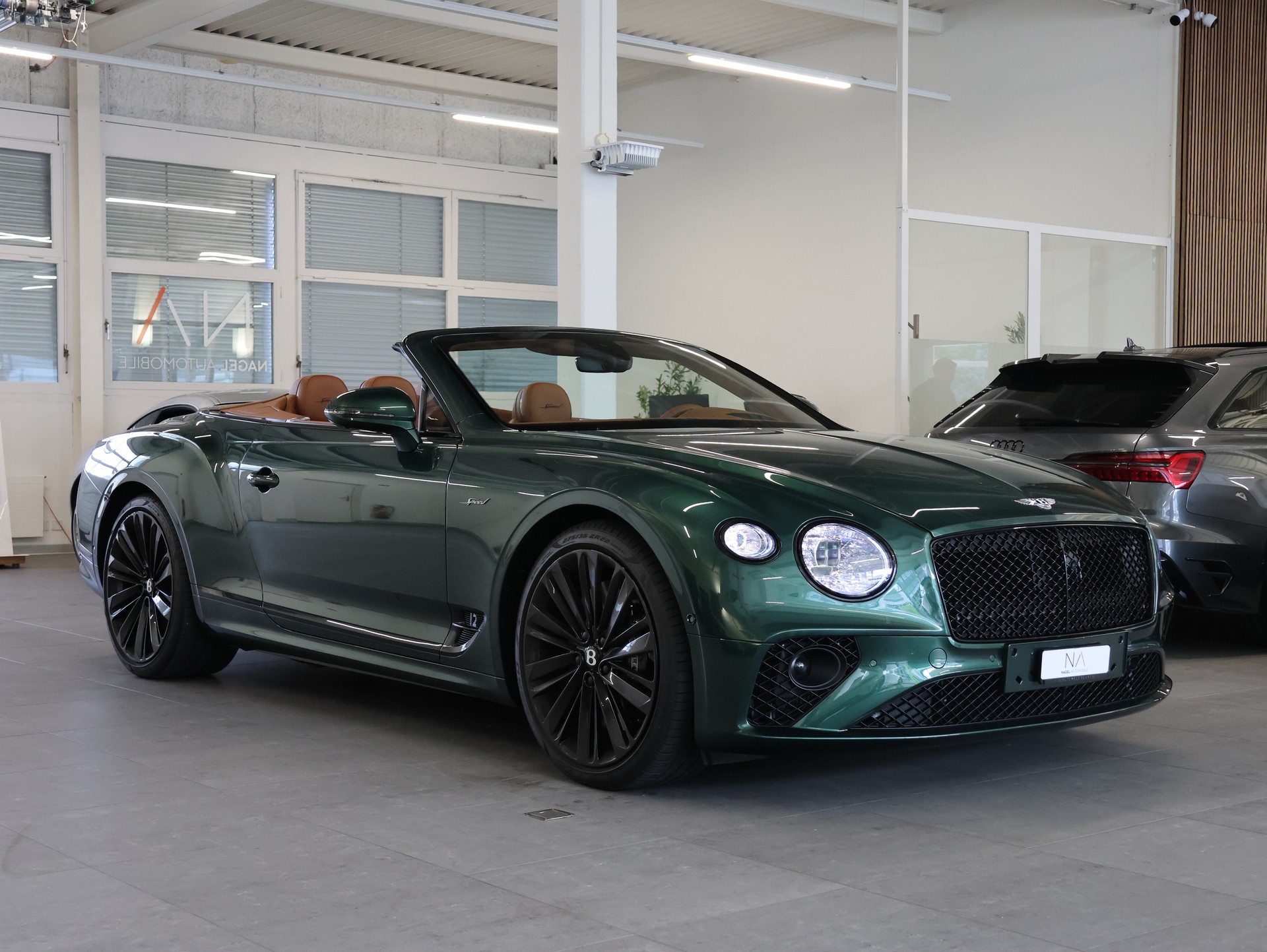 BENTLEY Bentley Continental GTC 6.0 W12 Speed *Rotating Displey* *360 Kamera* *Naim Soundystem*-showroom-element-2