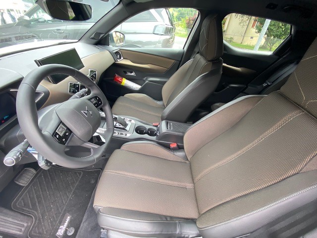 DS AUTOMOBILES DS3 E-Tense SO Chic-showroom-element-3