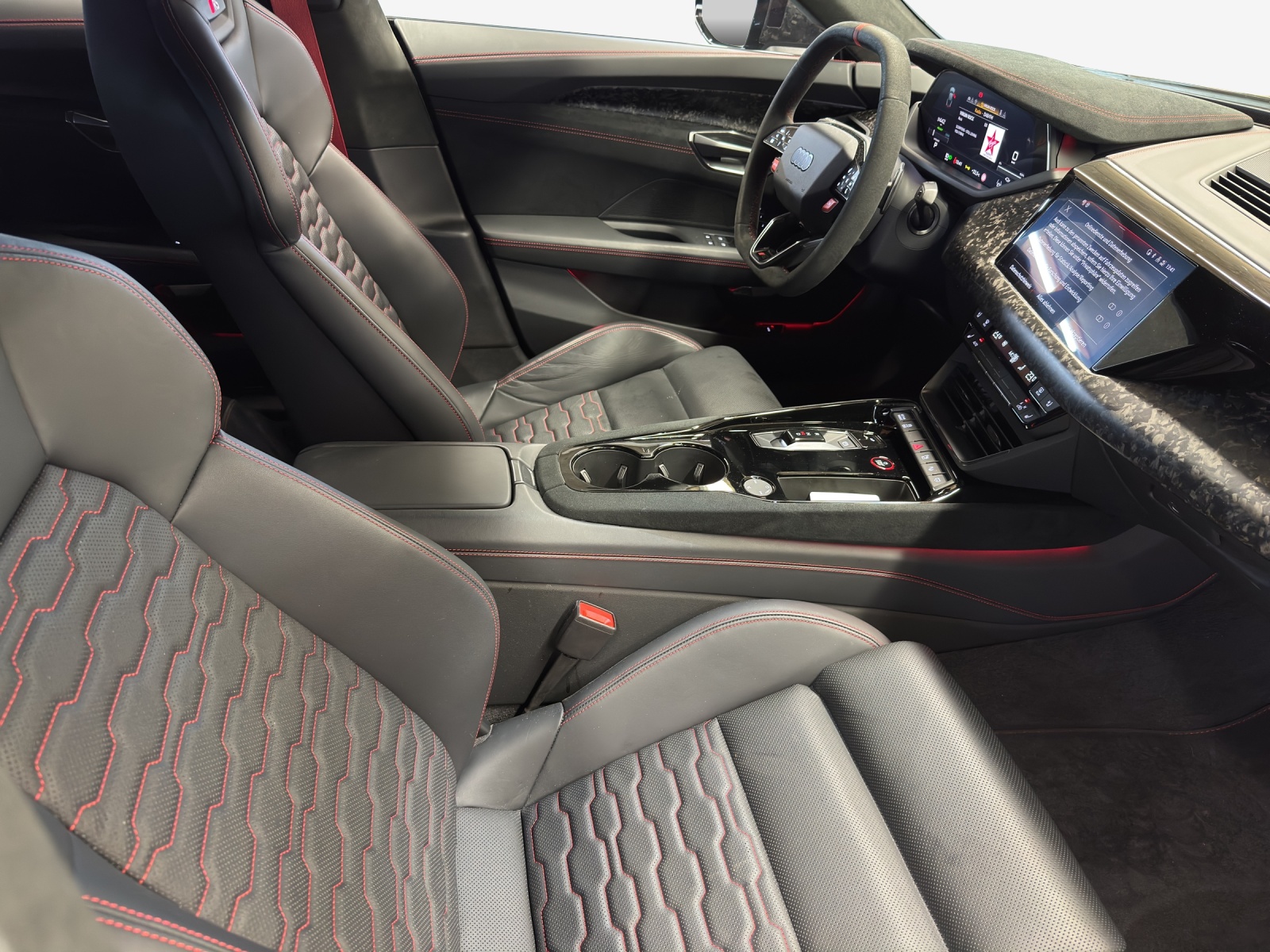 AUDI RS e-tron GT performance quattro-image-15