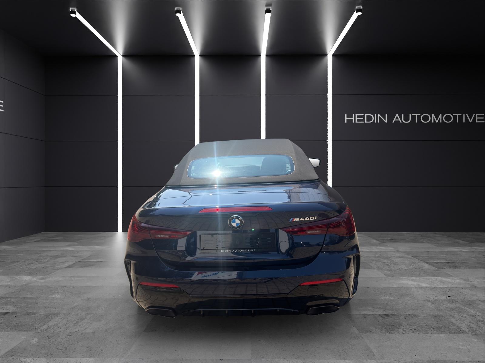 BMW M440i xDrive Cabrio-image-8