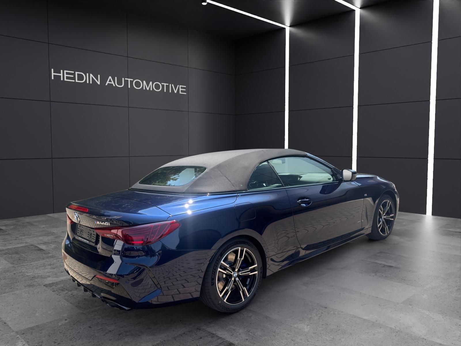 BMW M440i xDrive Cabrio-image-15