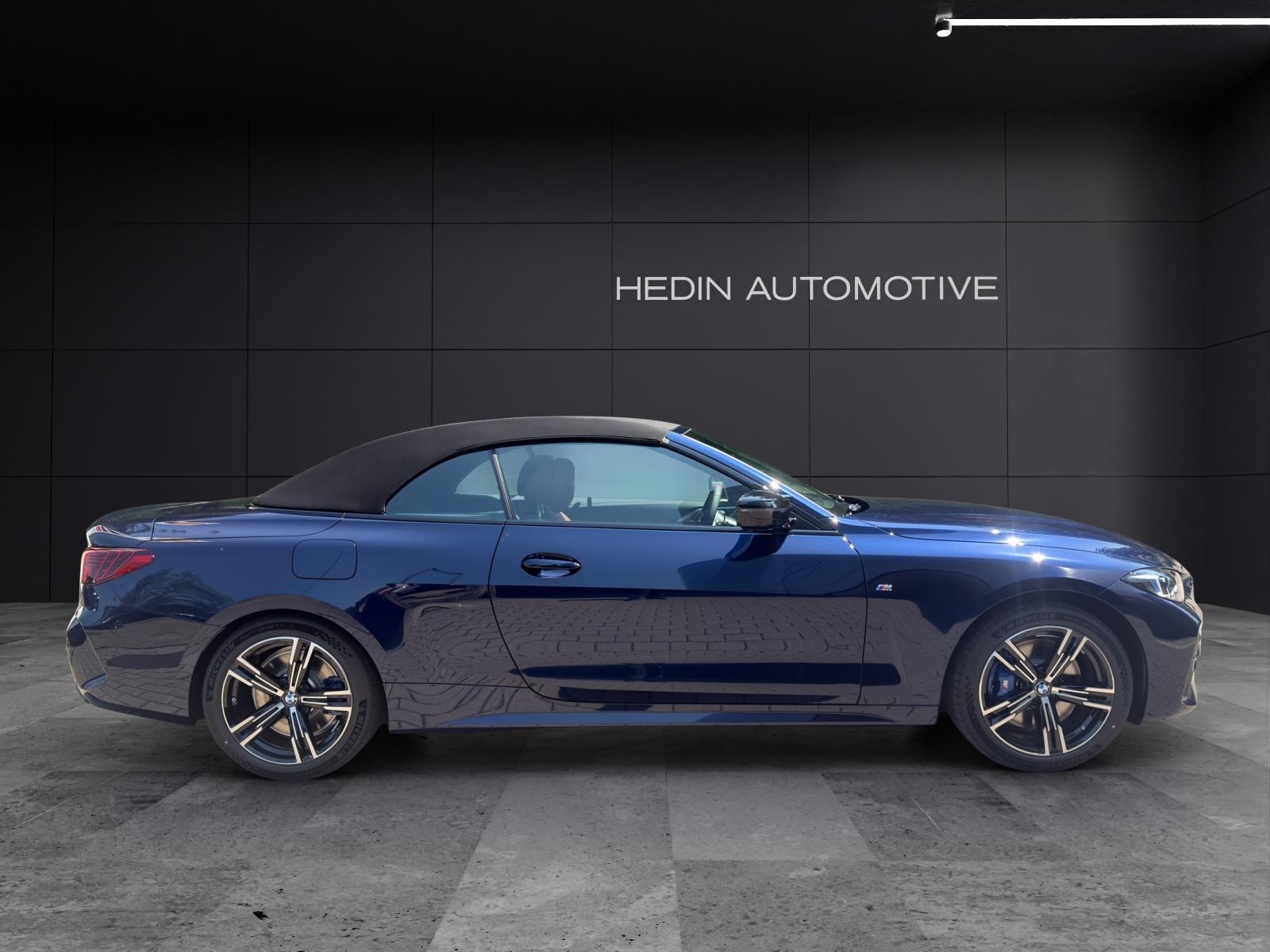 BMW M440i xDrive Cabrio-image-16