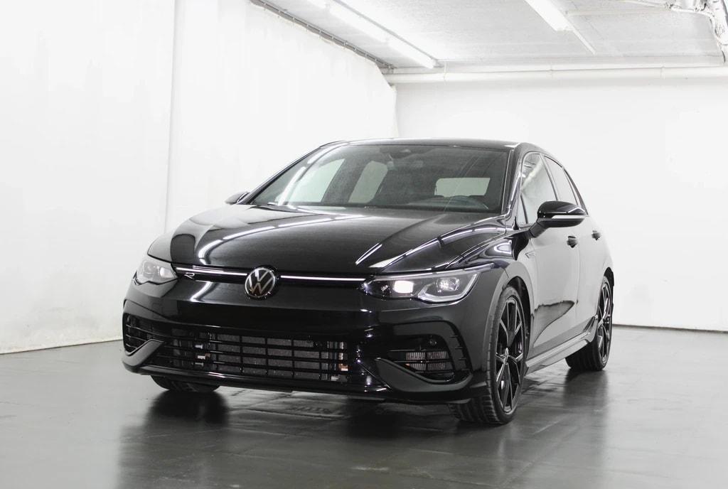 VW Golf 2.0 TSI R DSG 4Motion Performance Akrapovic / CH-Fahrzeug-showroom-element-3
