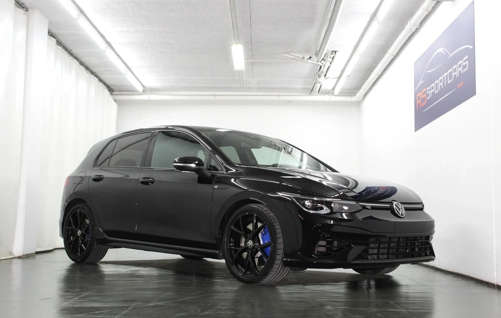 VW Golf 2.0 TSI R DSG 4Motion Performance Akrapovic / CH-Fahrzeug
