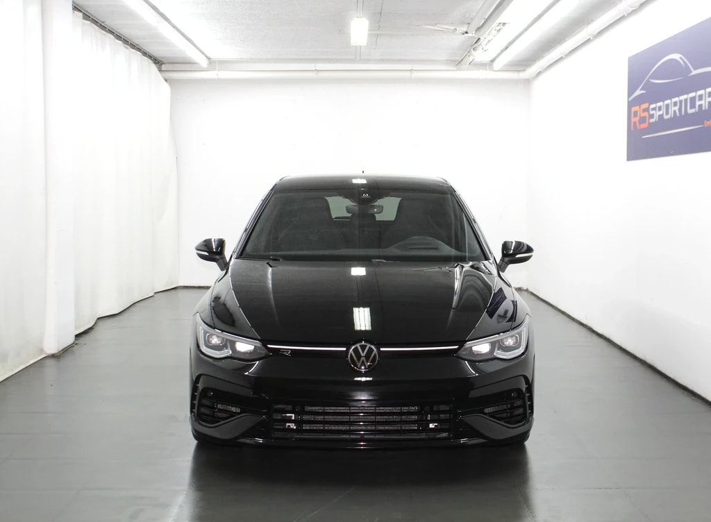 VW Golf 2.0 TSI R DSG 4Motion Performance Akrapovic / CH-Fahrzeug-showroom-element-2