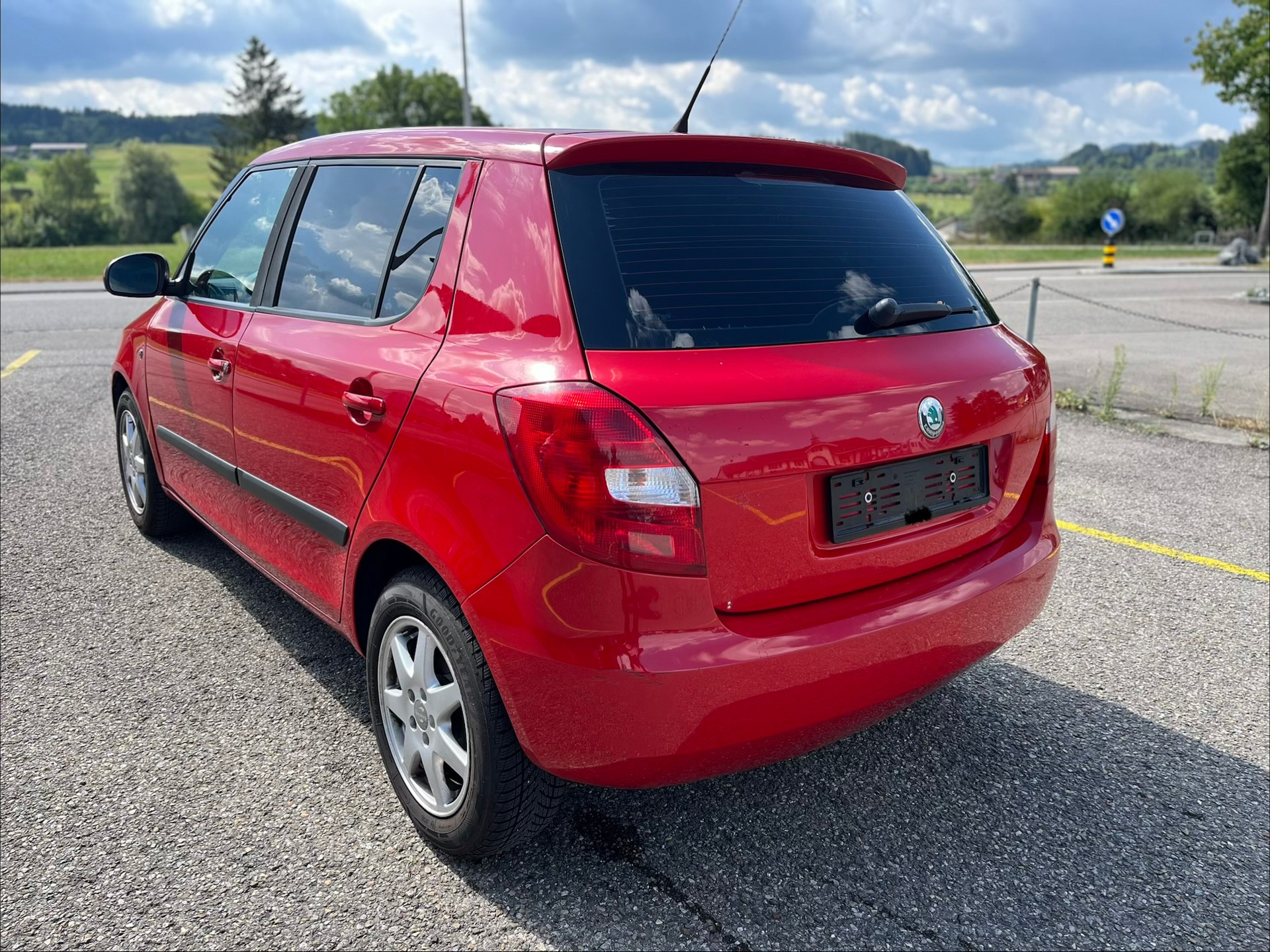 SKODA 1,2i TSI Limousine keine Klima sehr schön sauber B5a-image-5