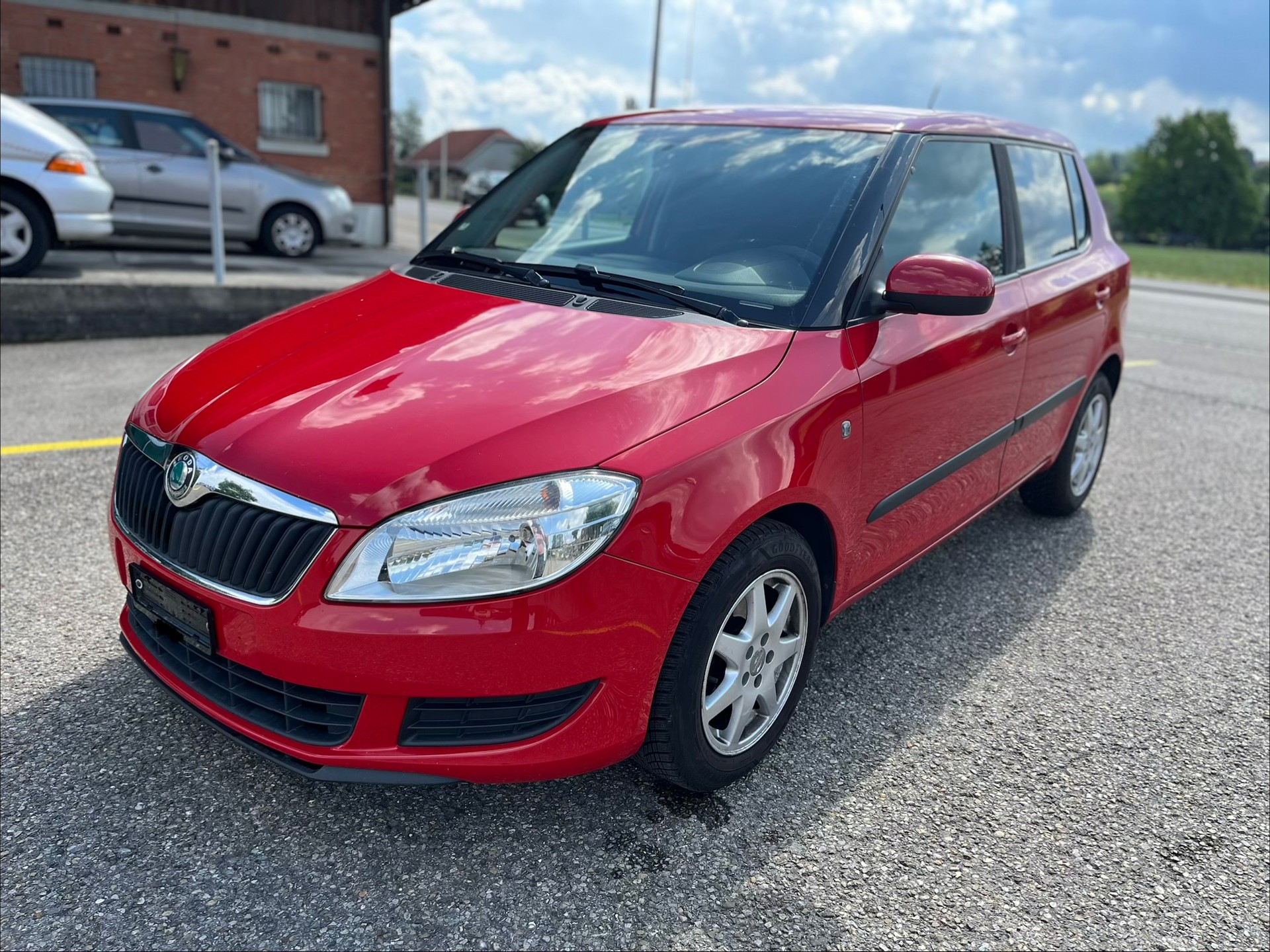 SKODA 1,2i TSI Limousine keine Klima sehr schön sauber B5a-image-2