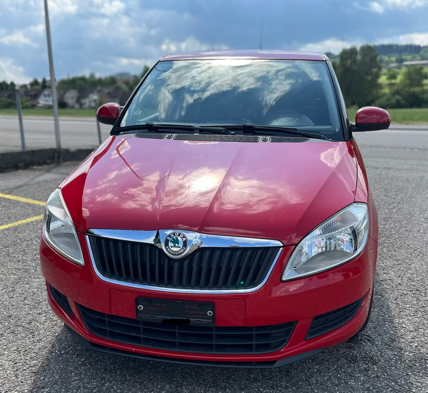 SKODA 1,2i TSI Limousine keine Klima sehr schön sauber B5a-image-1