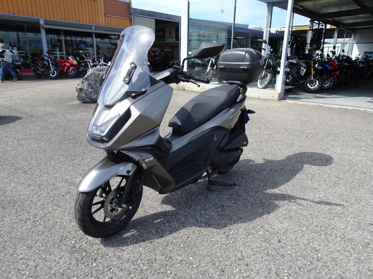 KYMCO Sky Town 125-image-3