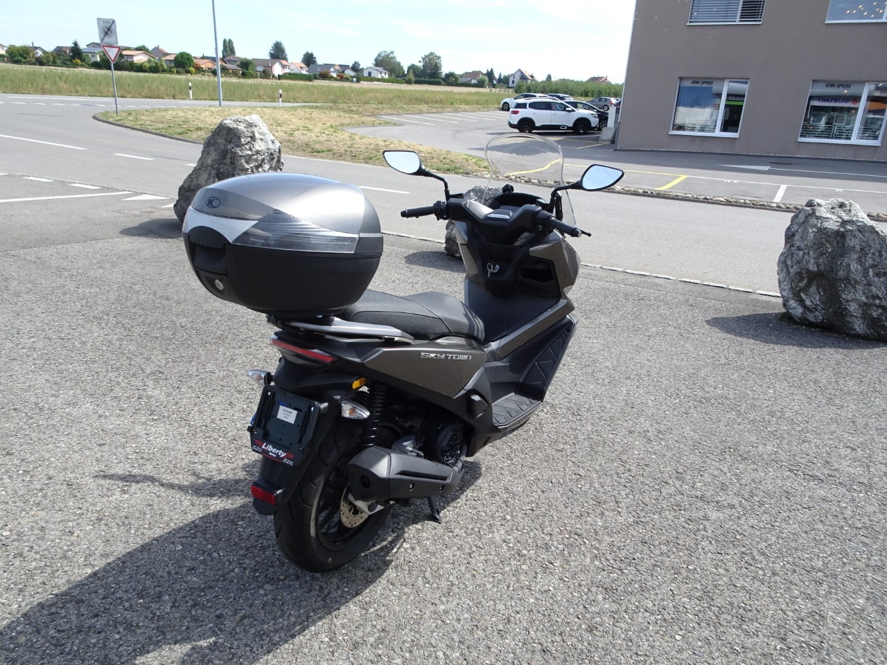 KYMCO Sky Town 125-image-4