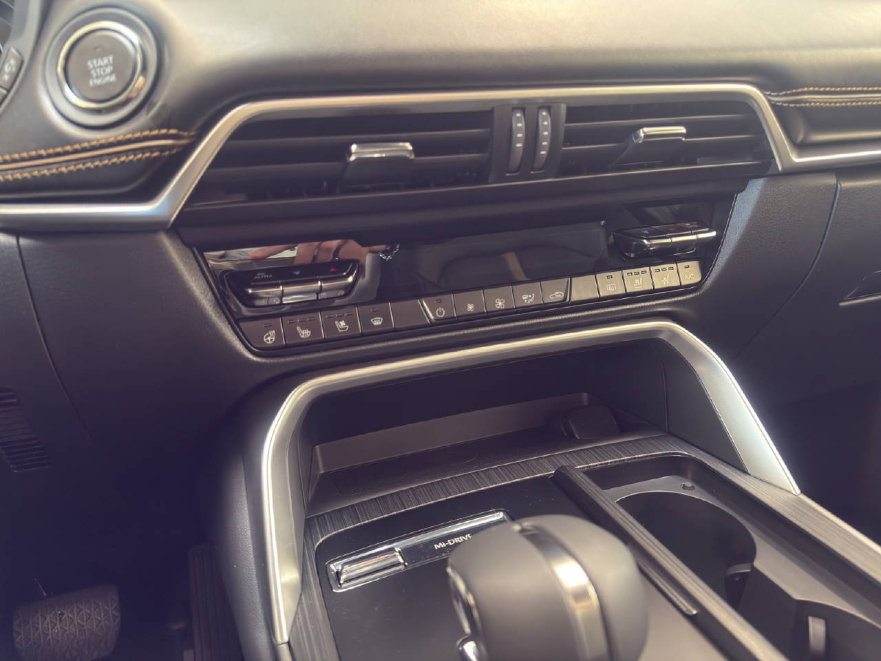 MAZDA CX-60 3.3 D 254 PS Homura Plus AWD-image-11