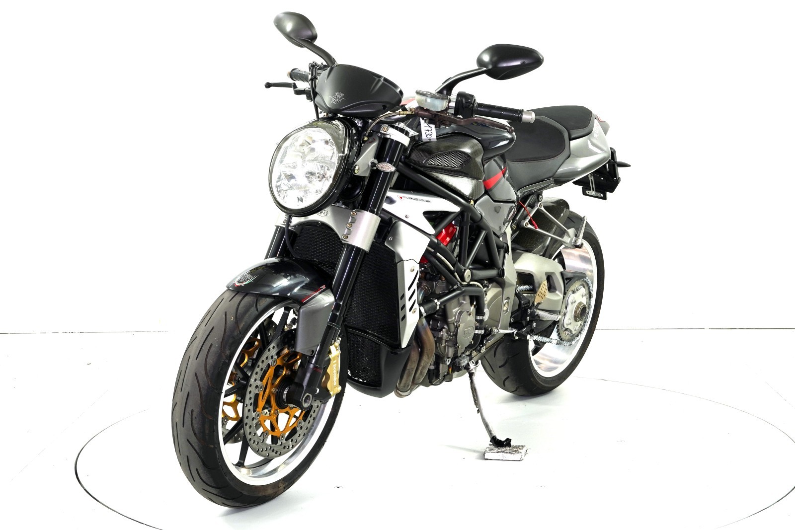 MV AGUSTA B4 910 Brutale-image-2