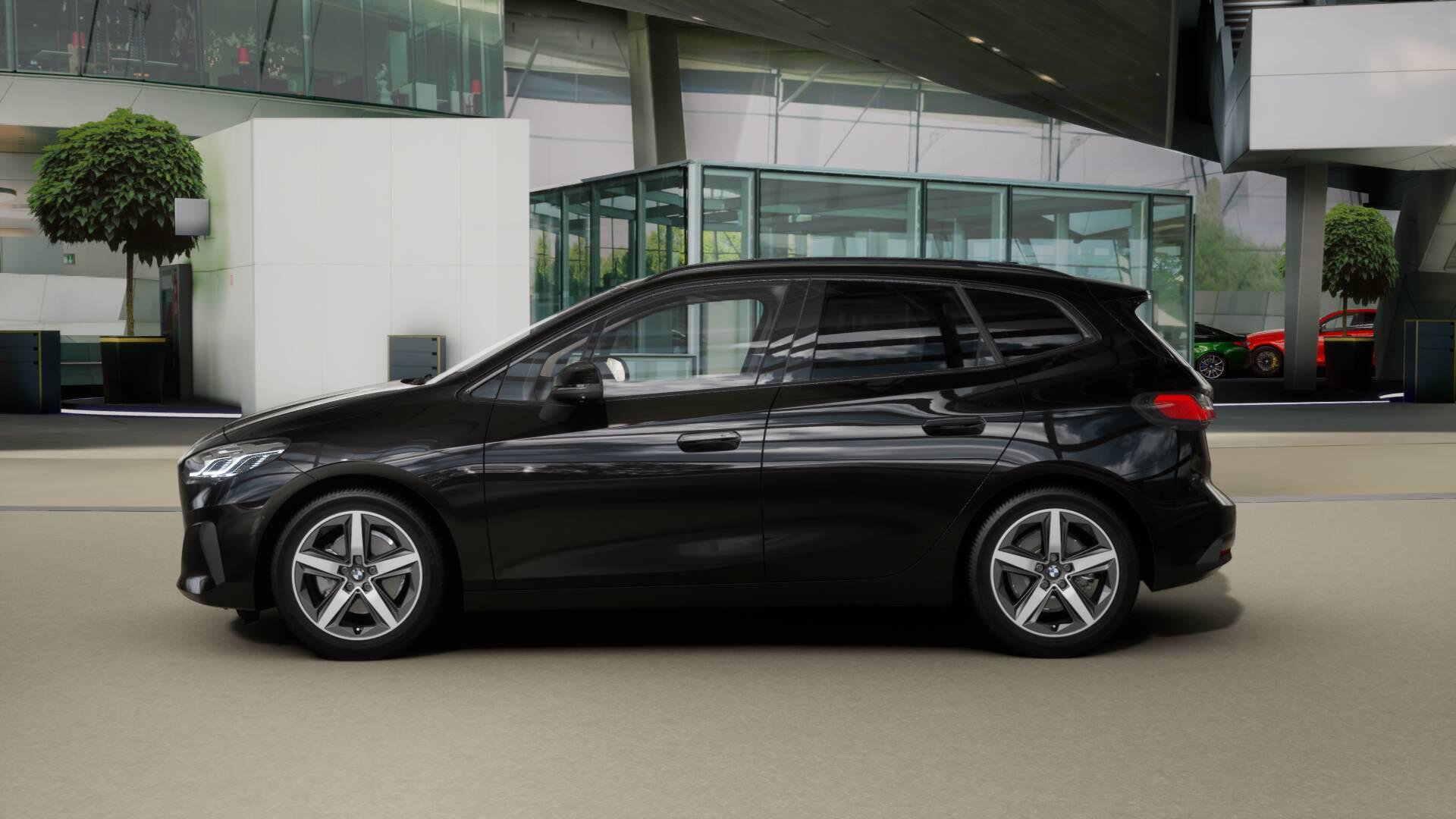 BMW 218d Active Tourer-showroom-element-3