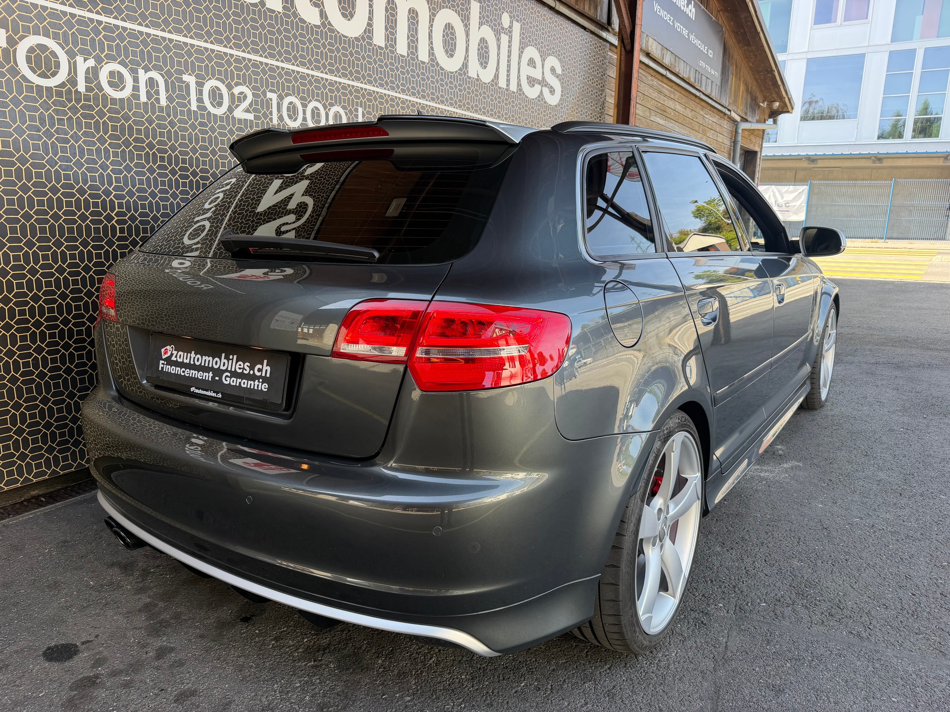 AUDI RS3 Sportback 2.5 TFSI quattro S-tronic-showroom-element-3