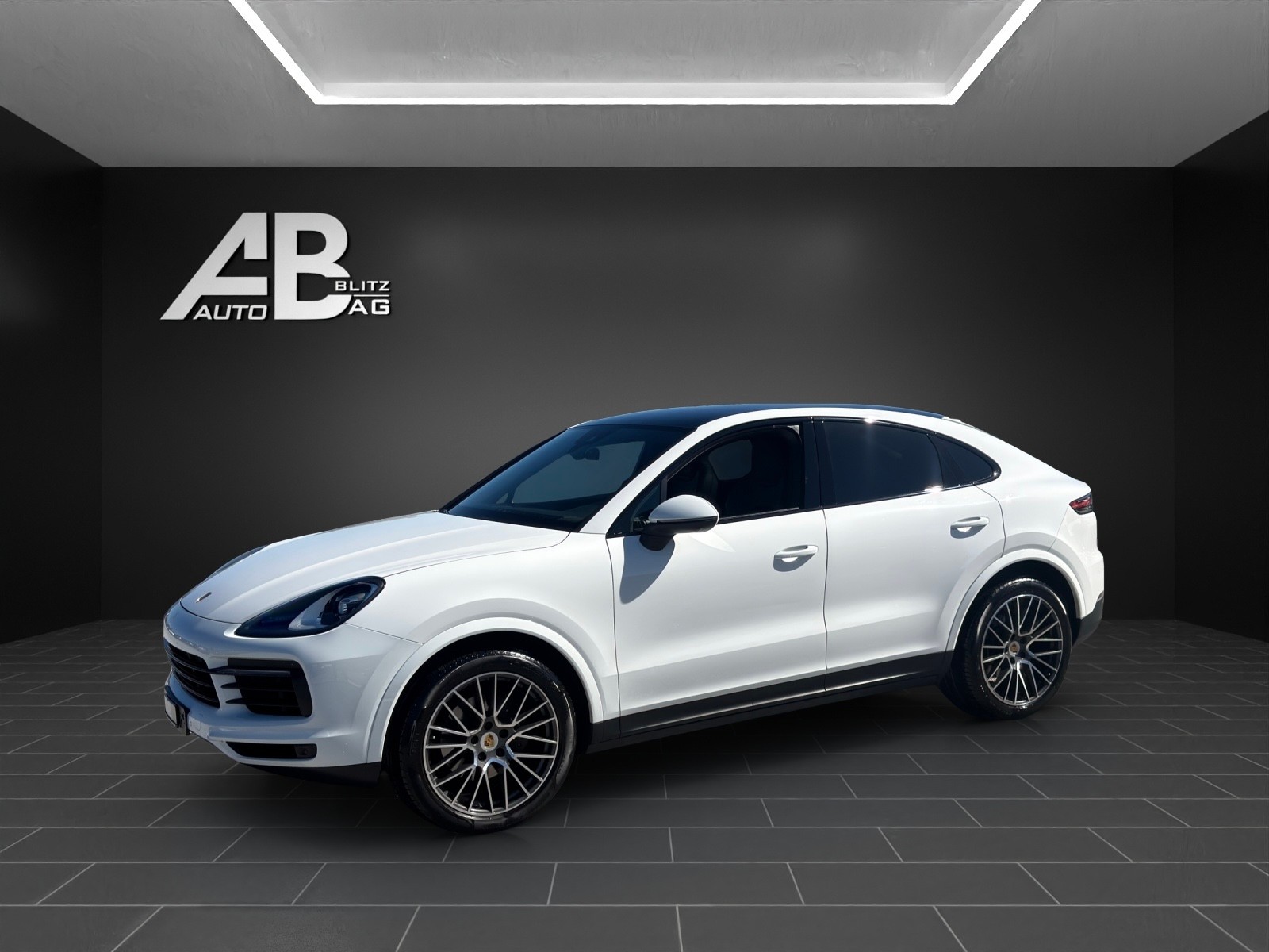 PORSCHE Cayenne Coupé 3.0 V6 Automat mit 340 PS-showroom-element-1