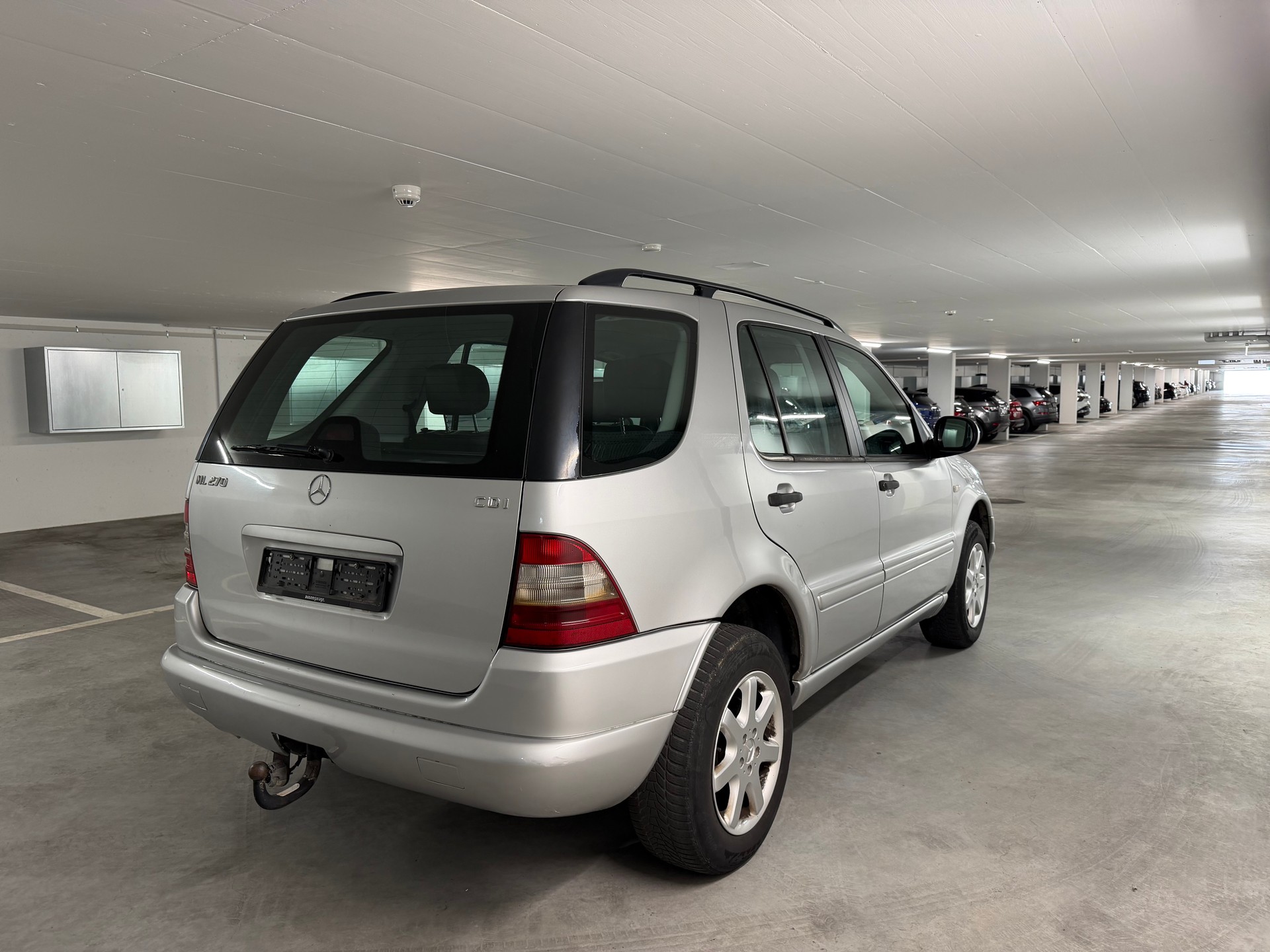 MERCEDES-BENZ ML 270 CDI-showroom-element-3