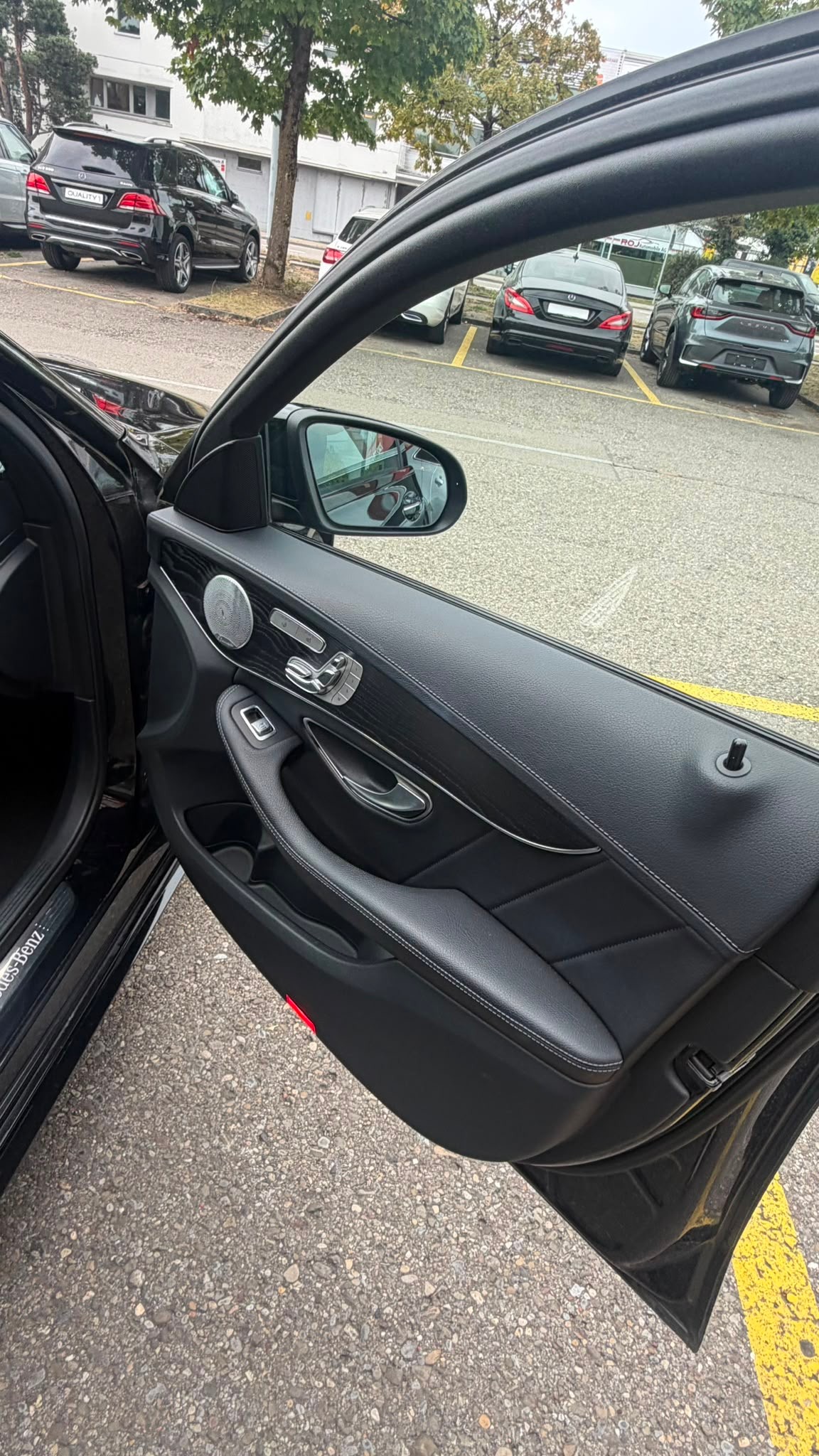 MERCEDES-BENZ C 450 AMG 4Matic 7G-Tronic-image-9