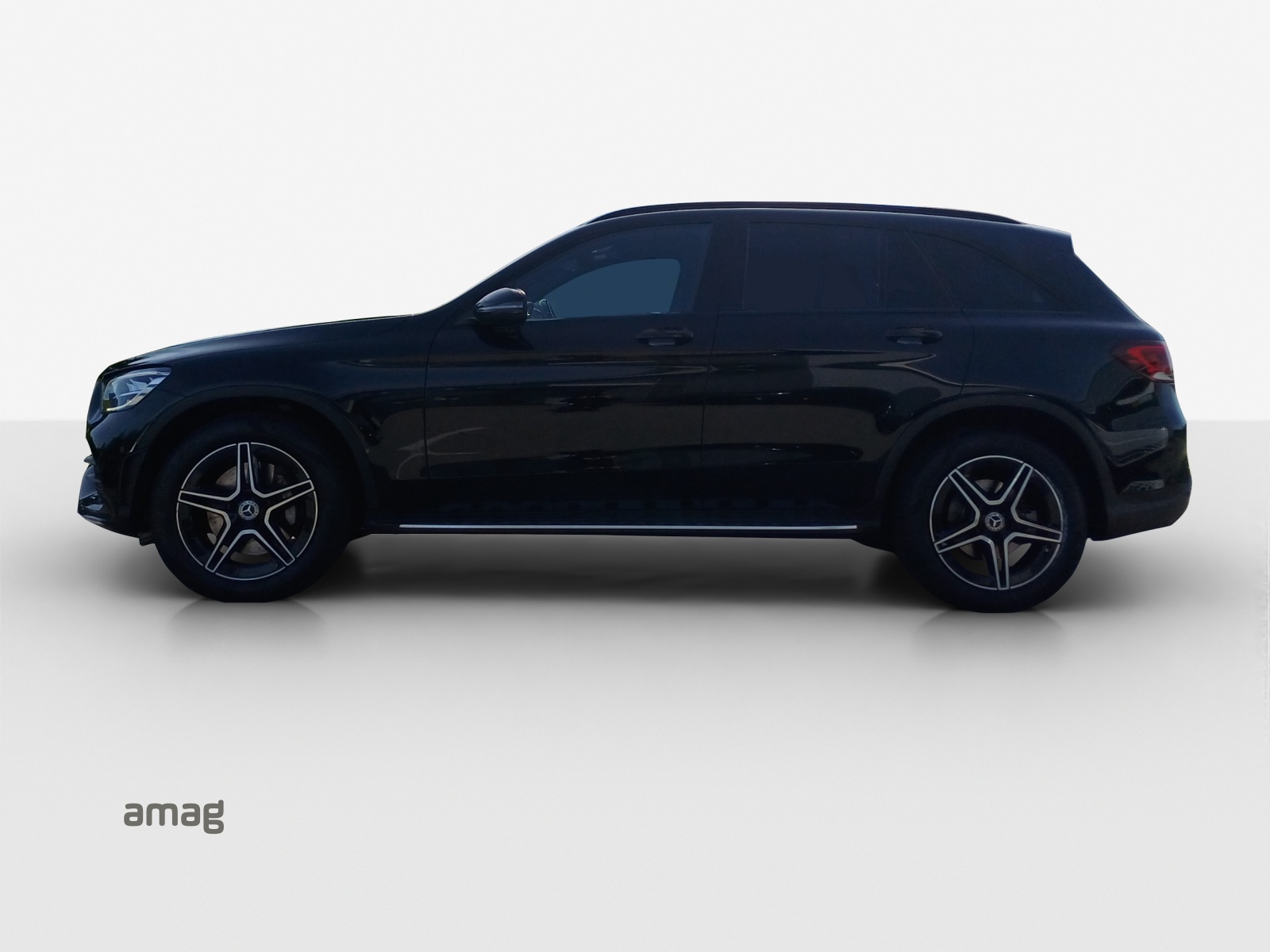 MERCEDES-BENZ GLC 200 AMG Line 4Matic 9G-Tronic-showroom-element-1