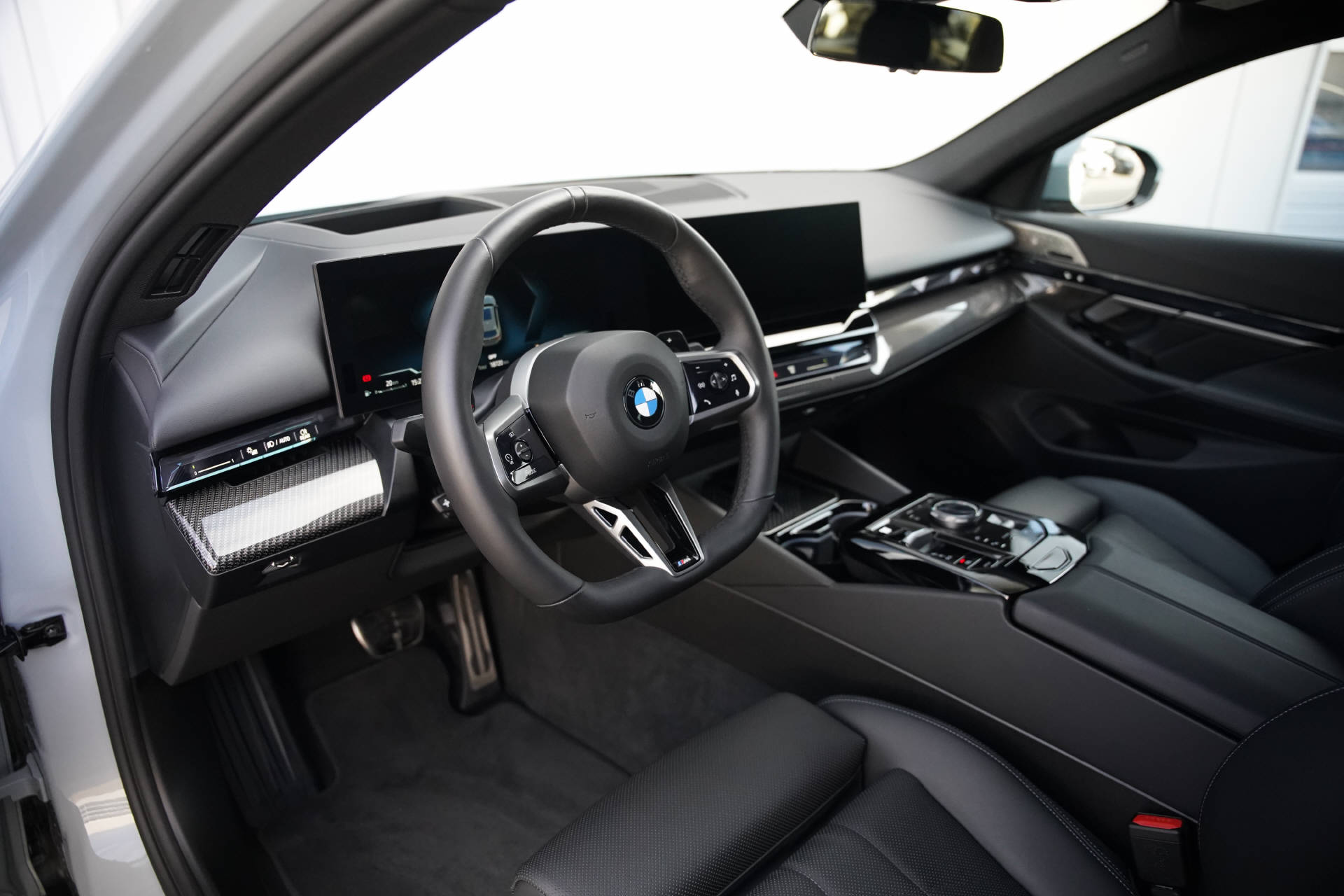 BMW 540d xDrive Touring M Sport Pro-image-6