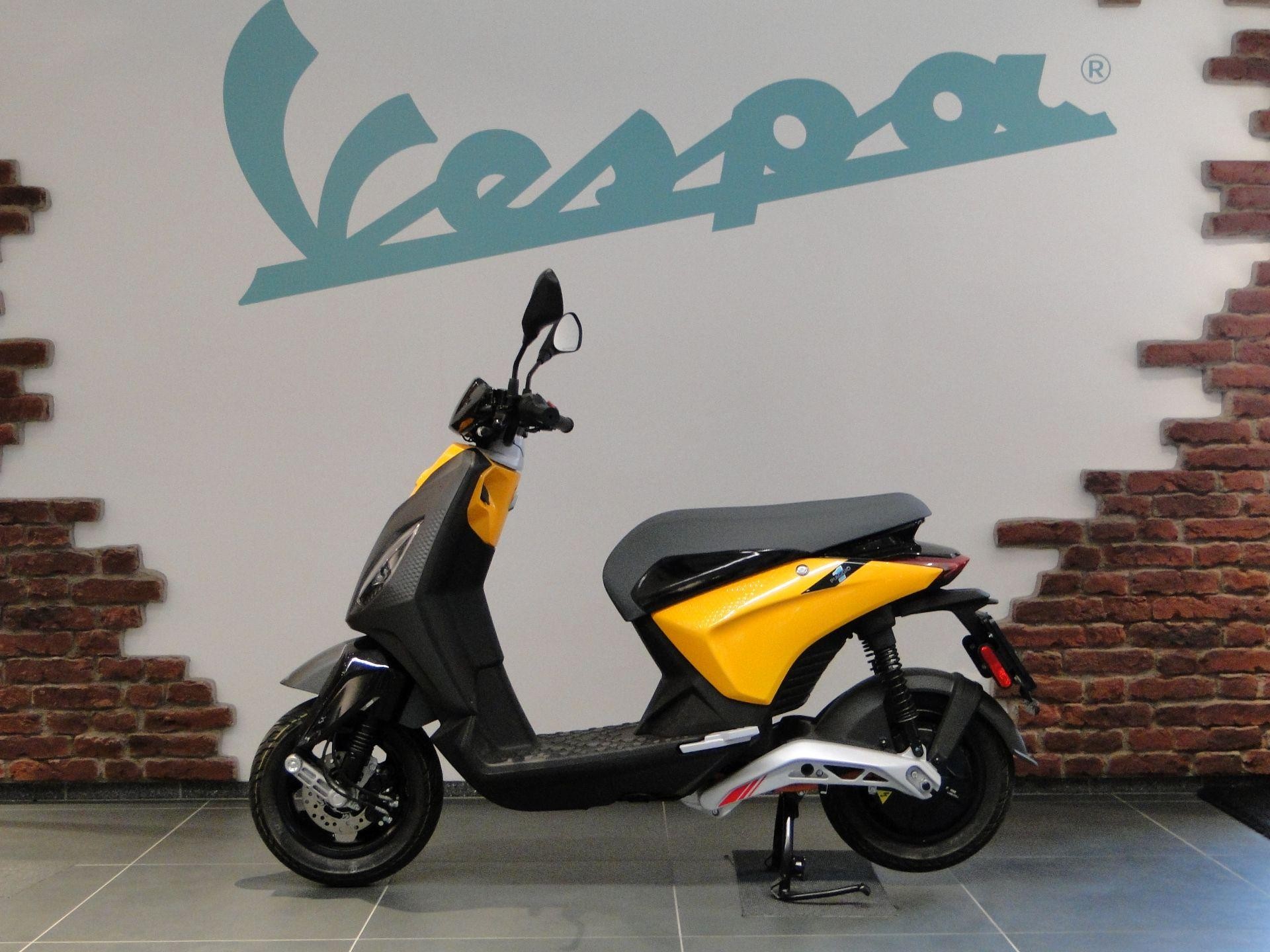 PIAGGIO 1 Active-image-0