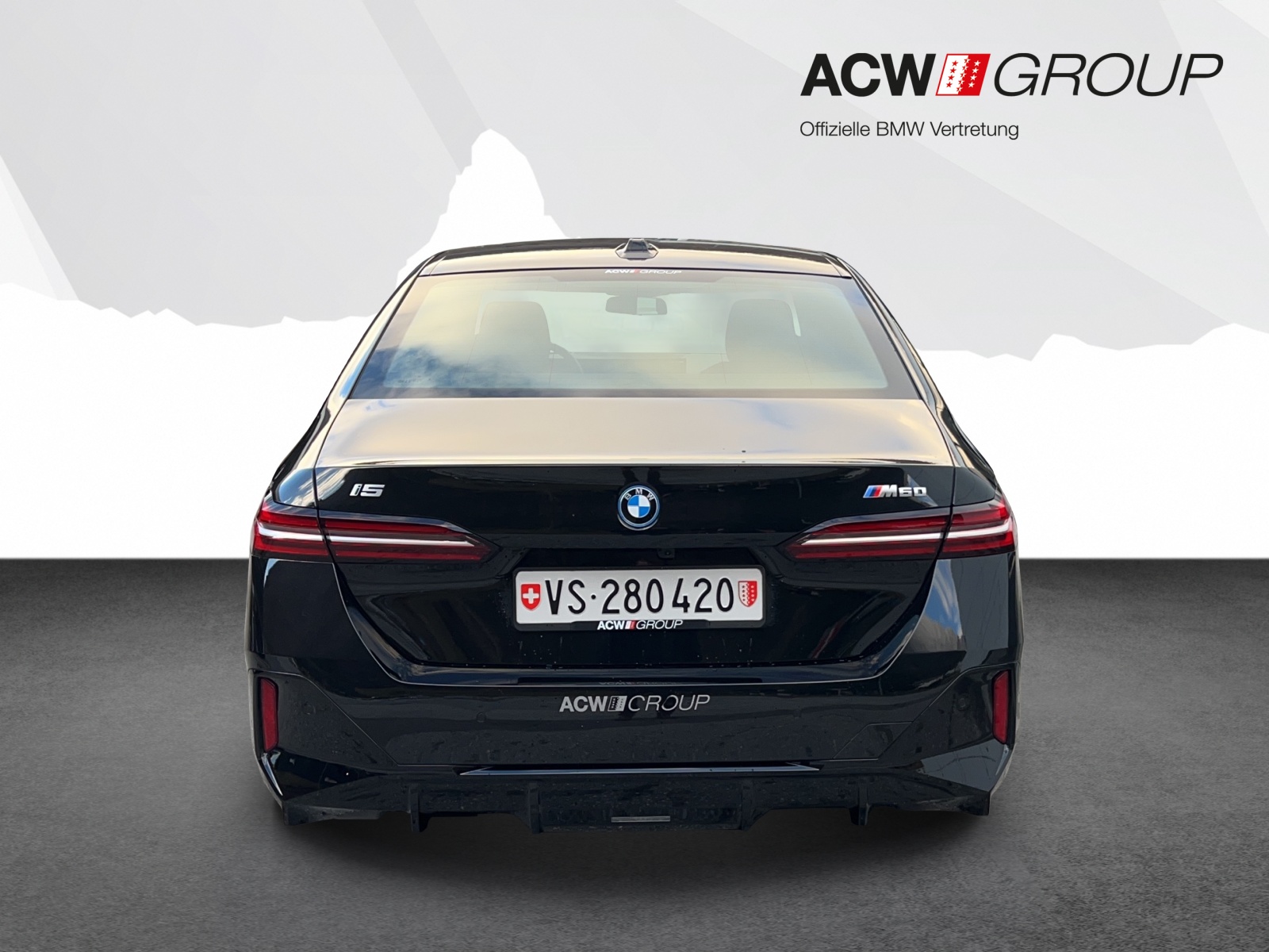 BMW i5 M60 xDrive-showroom-element-3