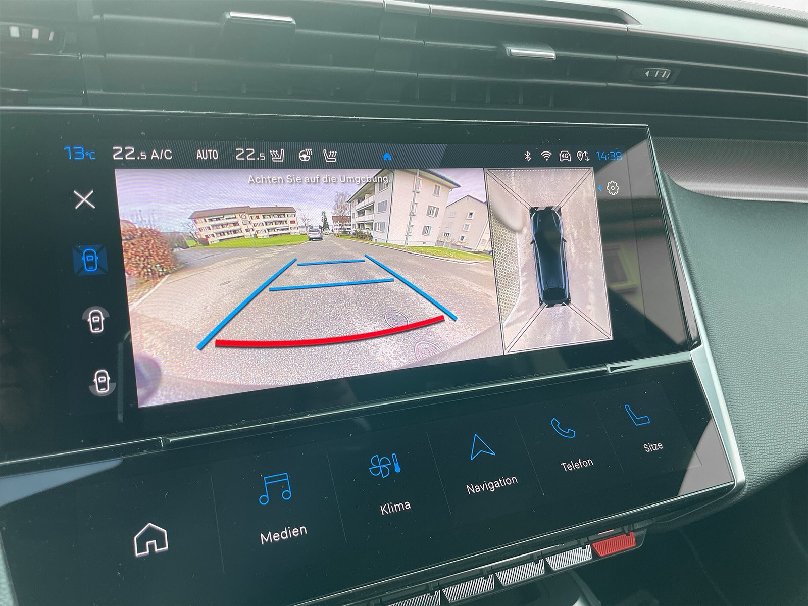 PEUGEOT 408 1.6 PHEV 225 GT-image-9