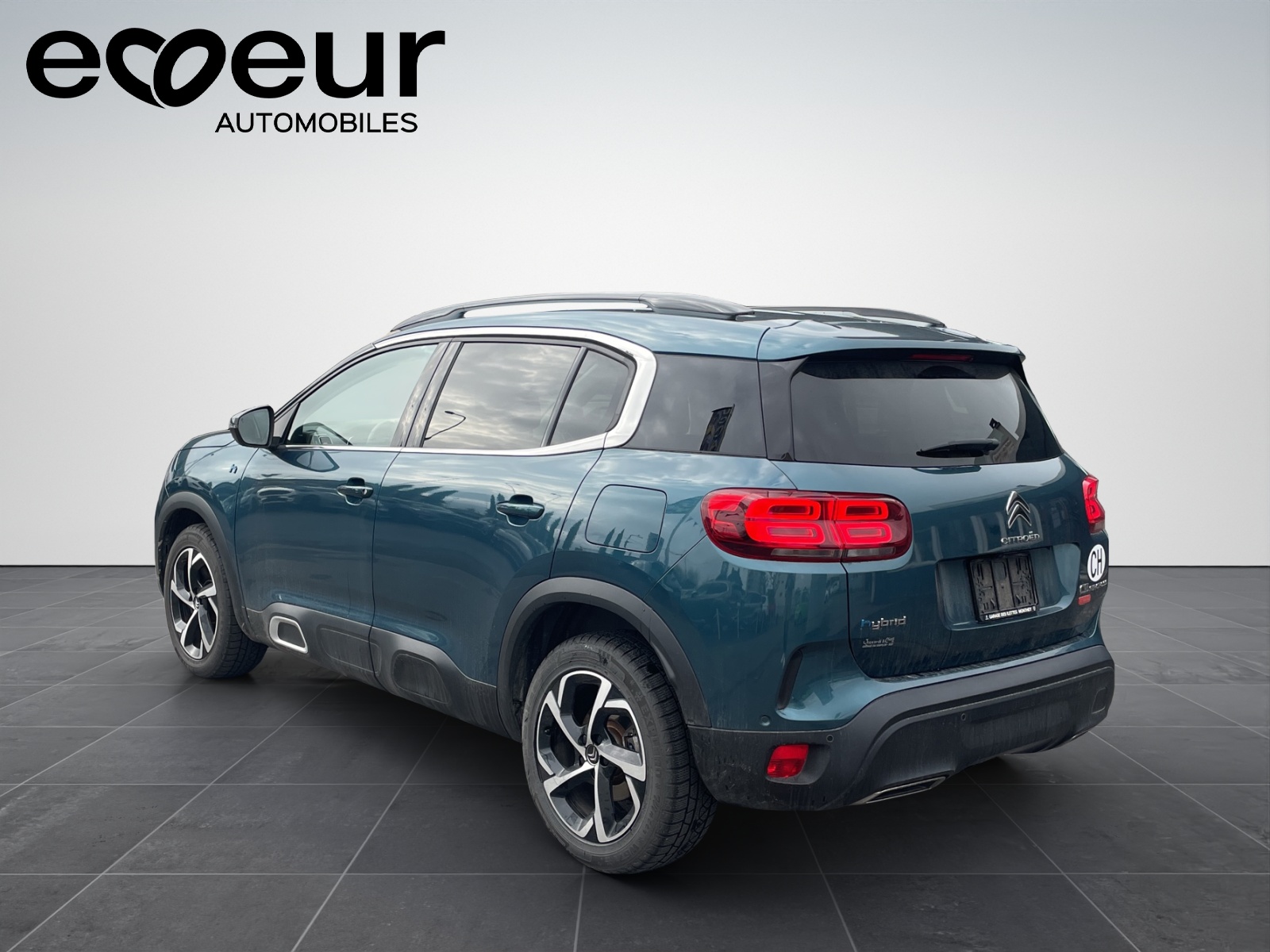 CITROEN C5 Aircross 1.6 Plug-in Hybrid Swiss Edition-image-3